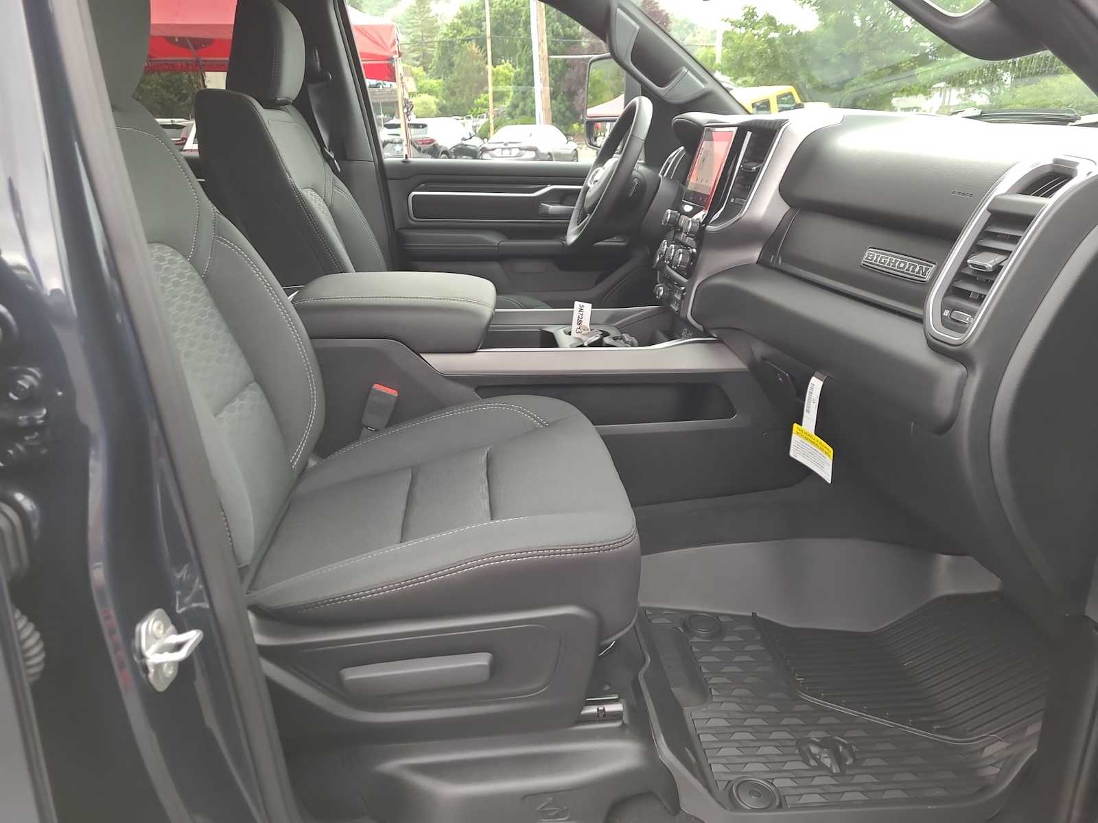 Thumbnail: 2025 RAM 1500 - 22