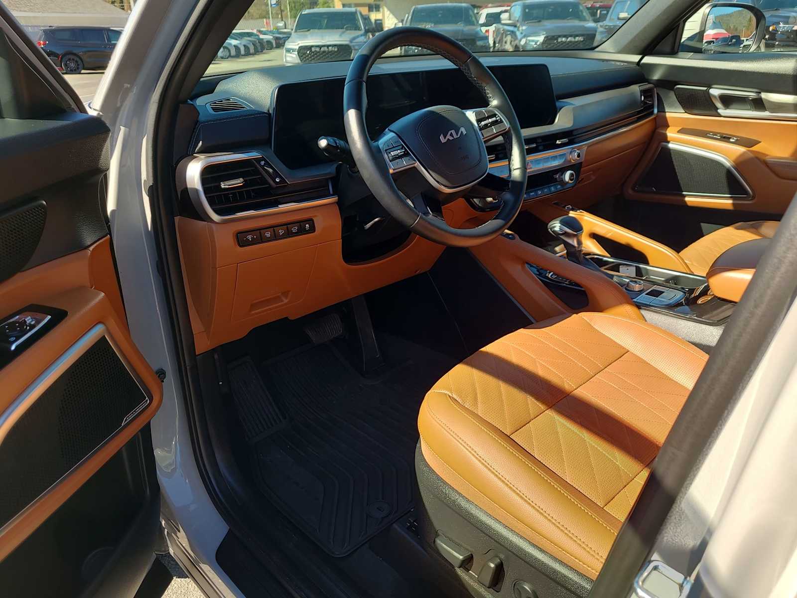 Thumbnail: 2025 Kia Telluride - 10