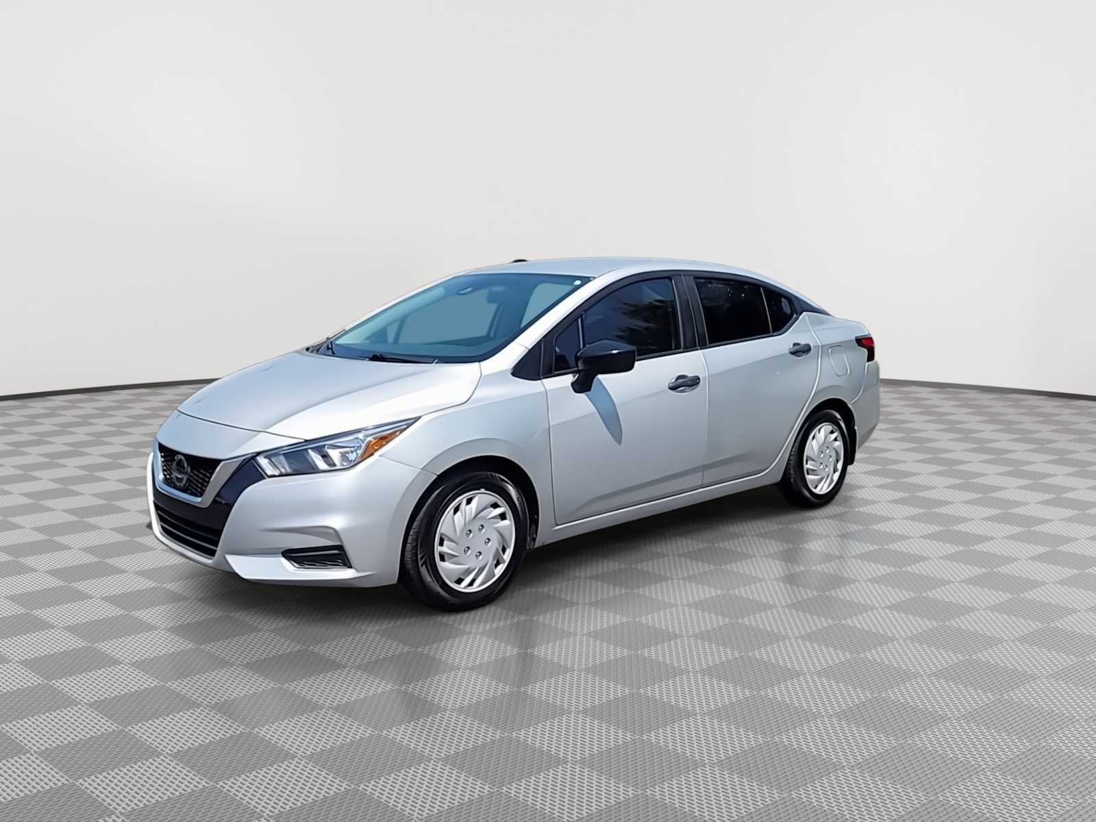 Thumbnail: 2020 Nissan Versa - 4