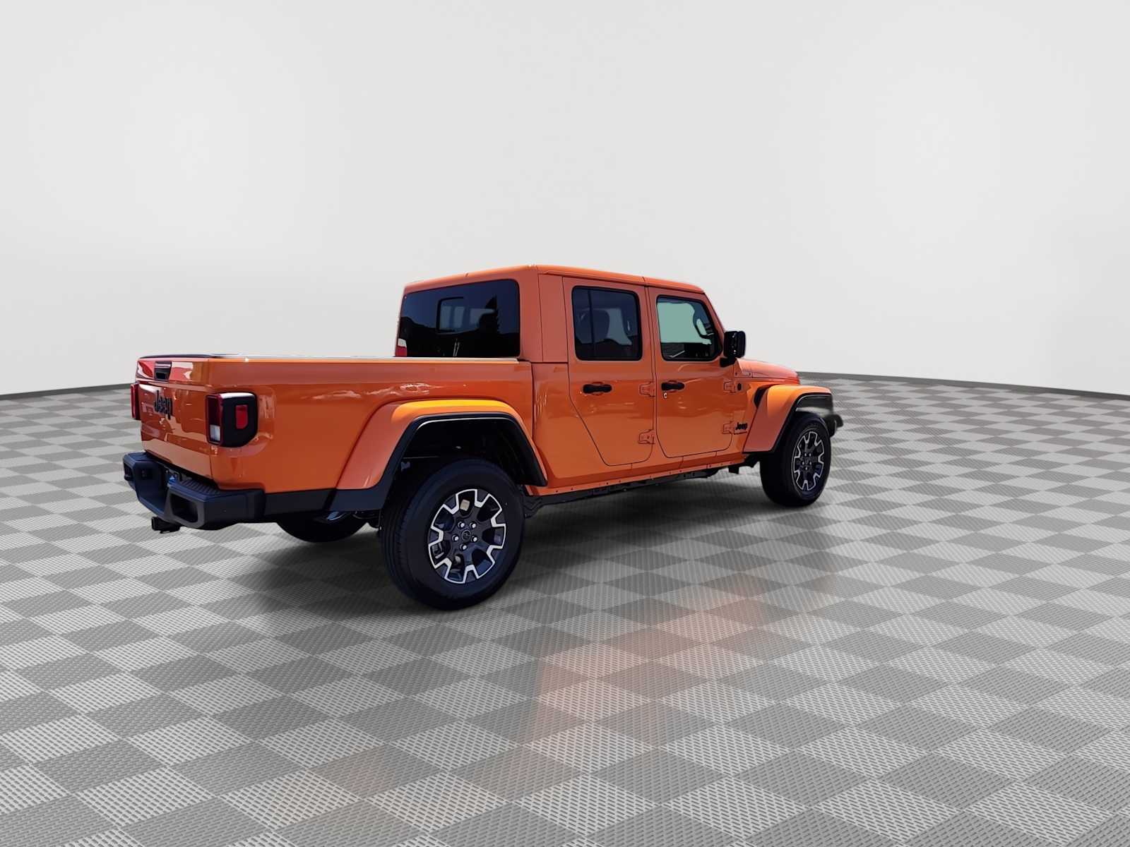 Thumbnail: 2025 Jeep Gladiator - 8