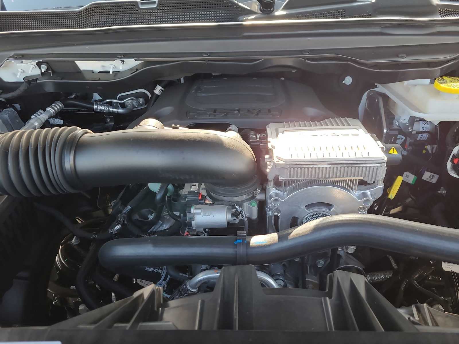 Thumbnail: 2026 RAM 1500 - 17