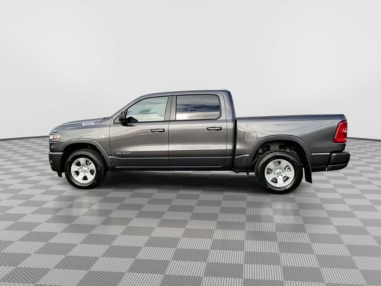 Thumbnail: 2026 RAM 1500 - 5