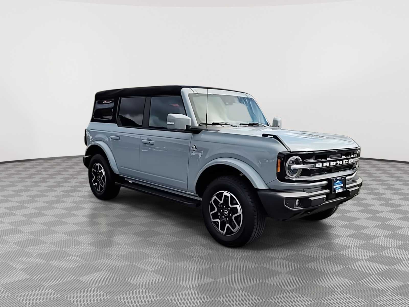 Thumbnail: 2024 Ford Bronco - 2