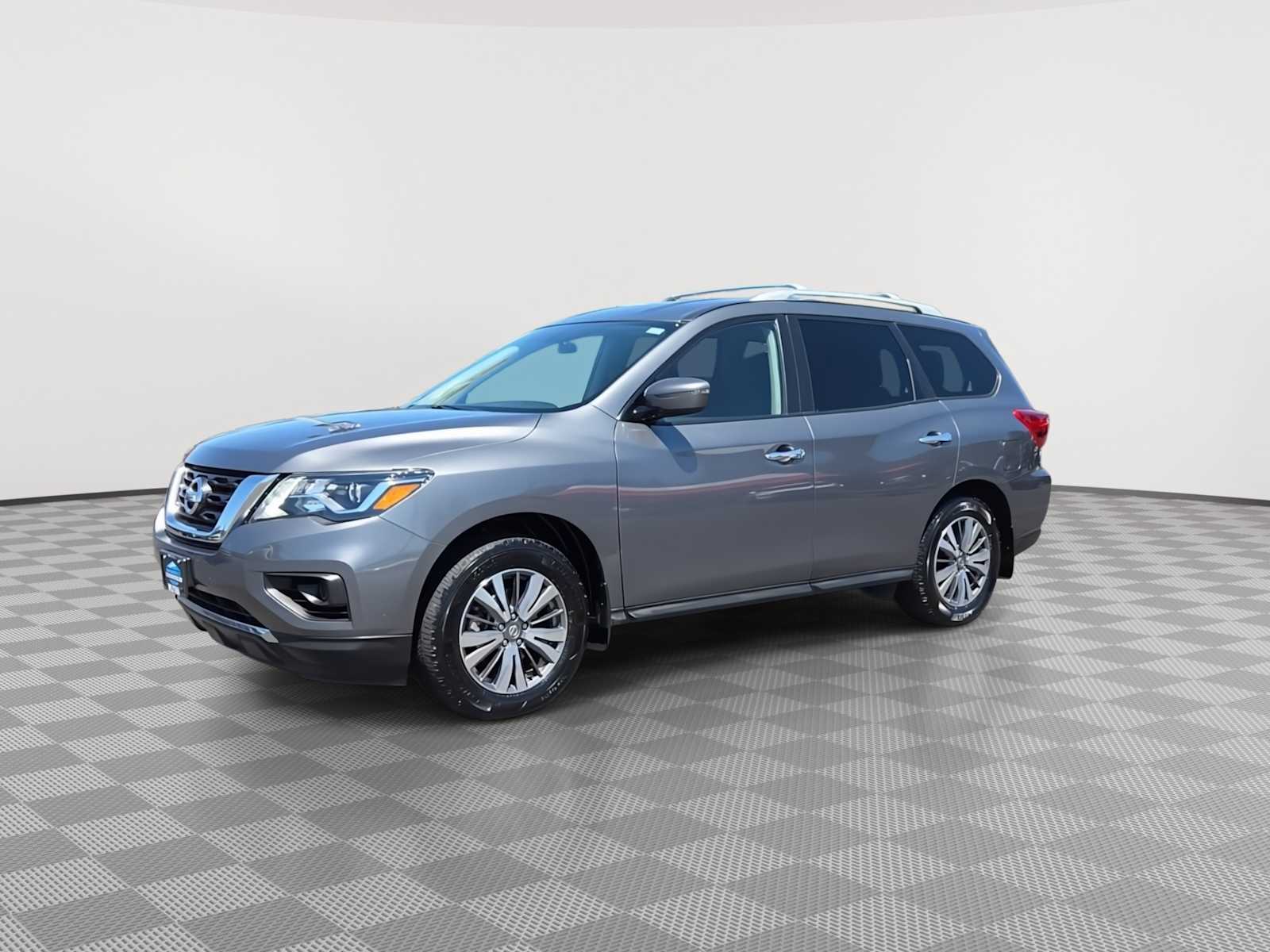 Thumbnail: 2020 Nissan Pathfinder - 4