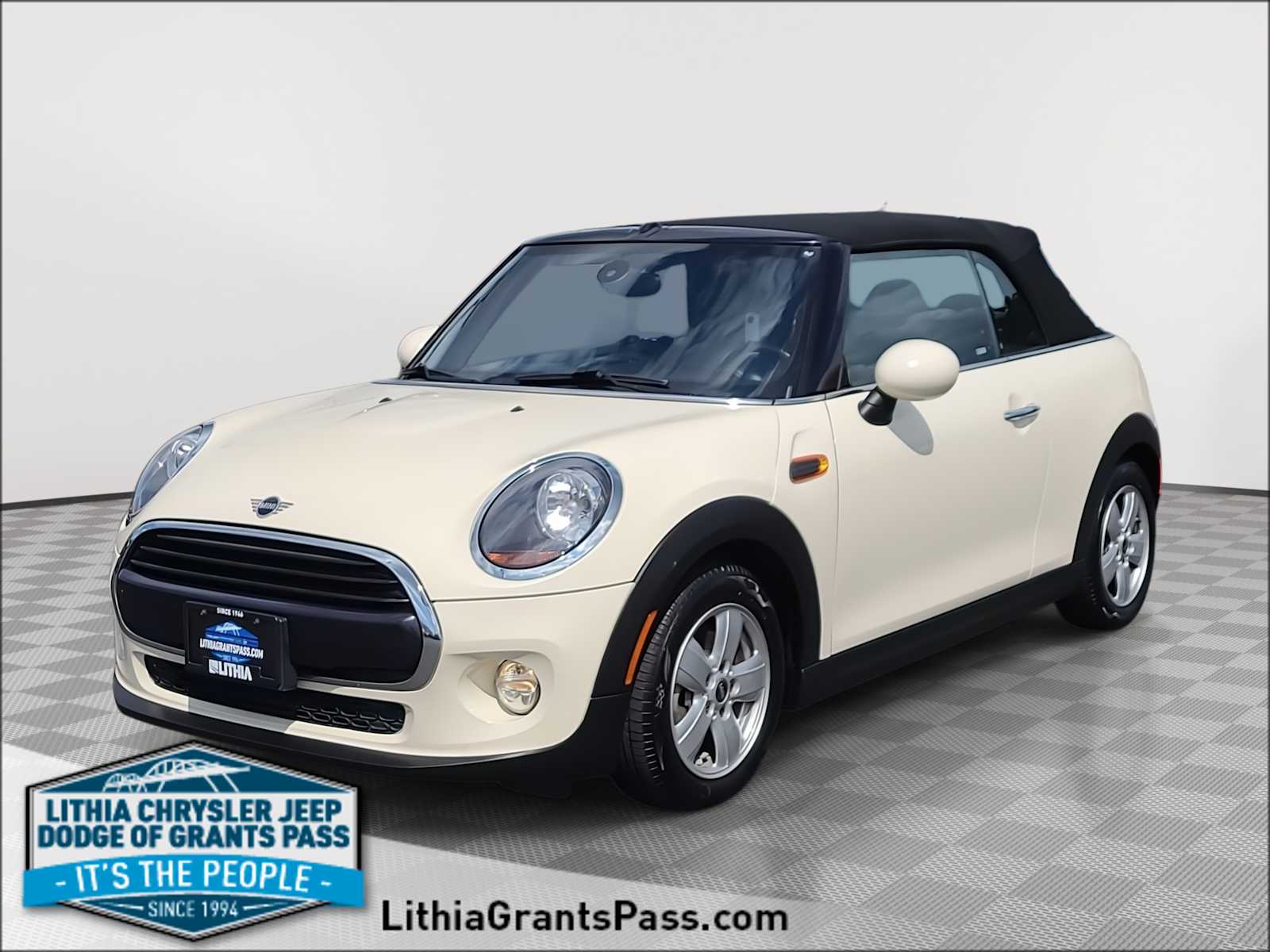2019 MINI Cooper Convertible  -
                  Grants Pass, OR