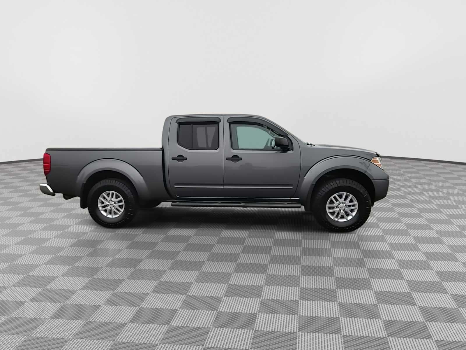 Thumbnail: 2016 Nissan Frontier - 9