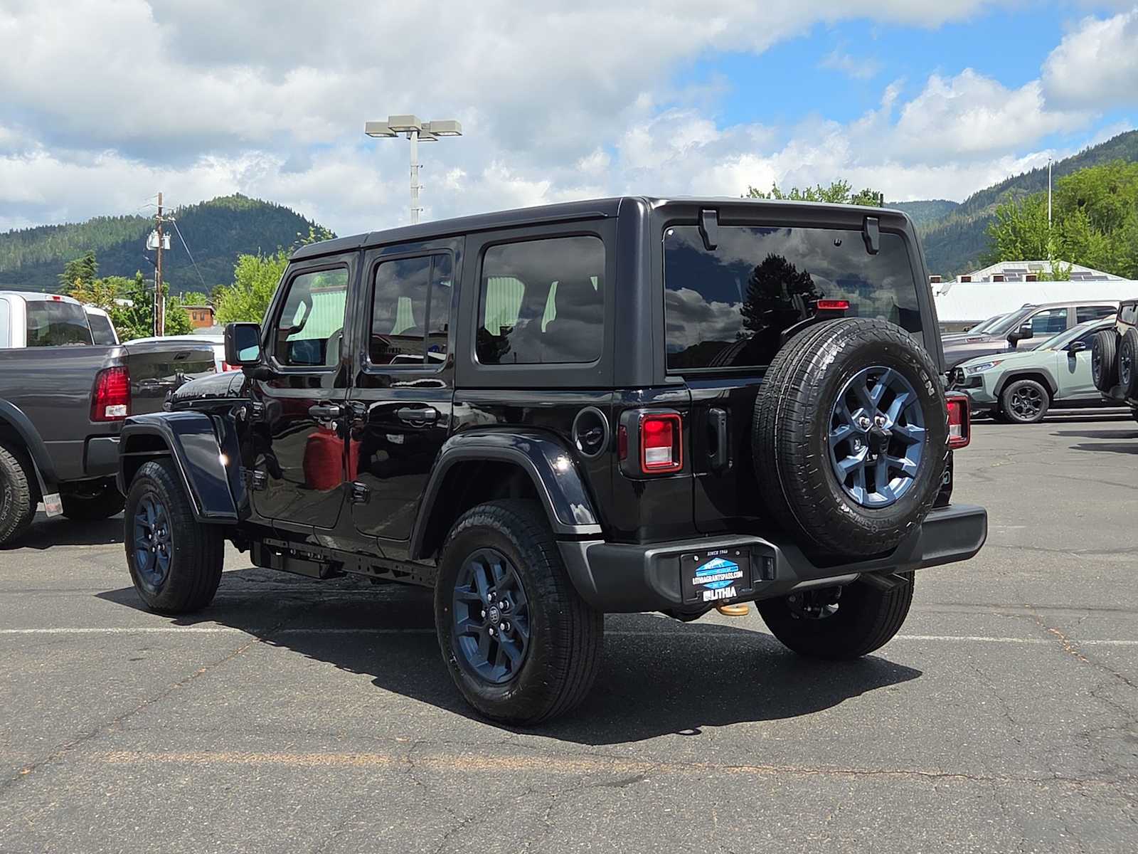Thumbnail: 2026 Jeep Wrangler - 12