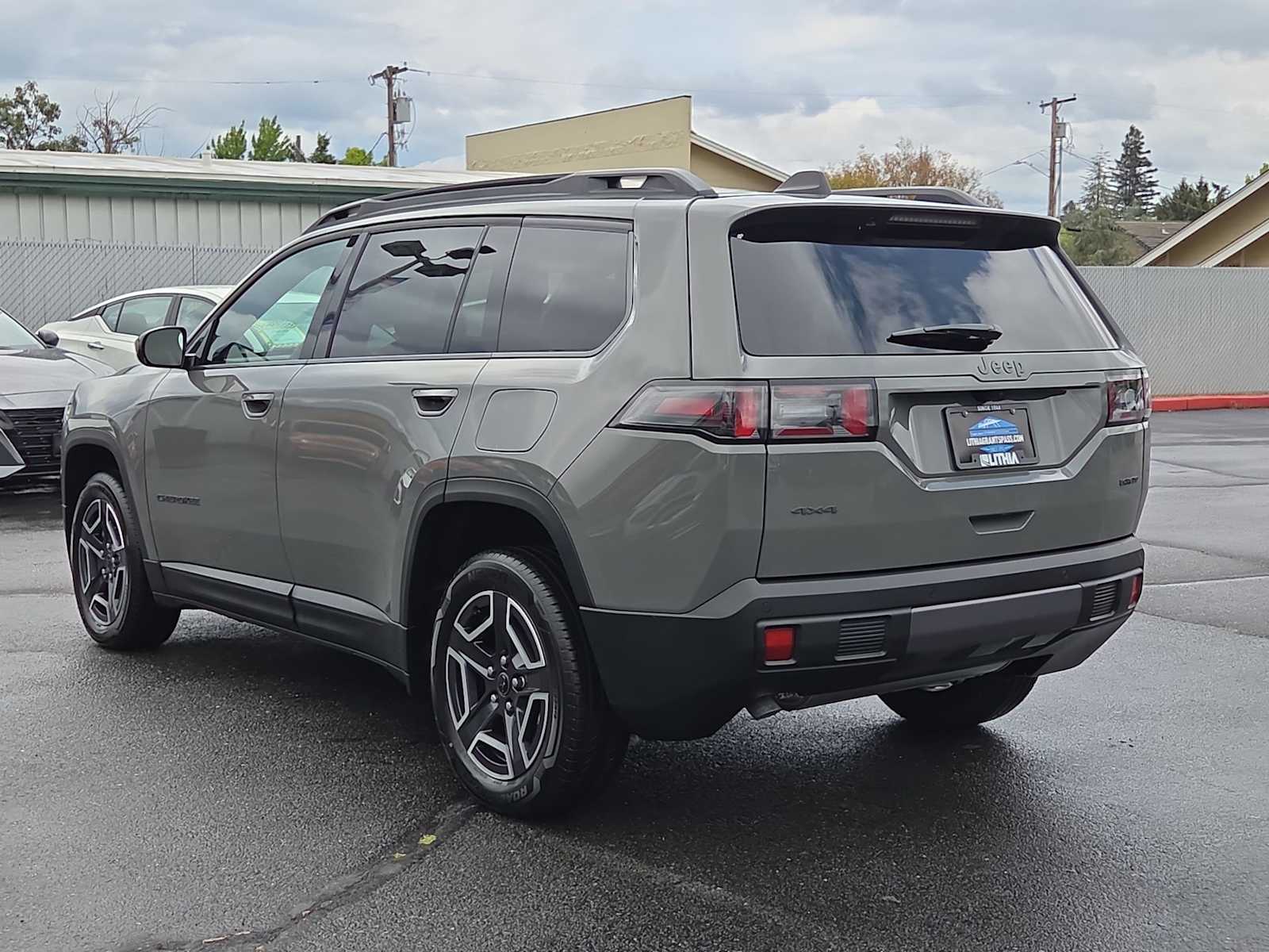 Thumbnail: 2026 Jeep Cherokee - 12