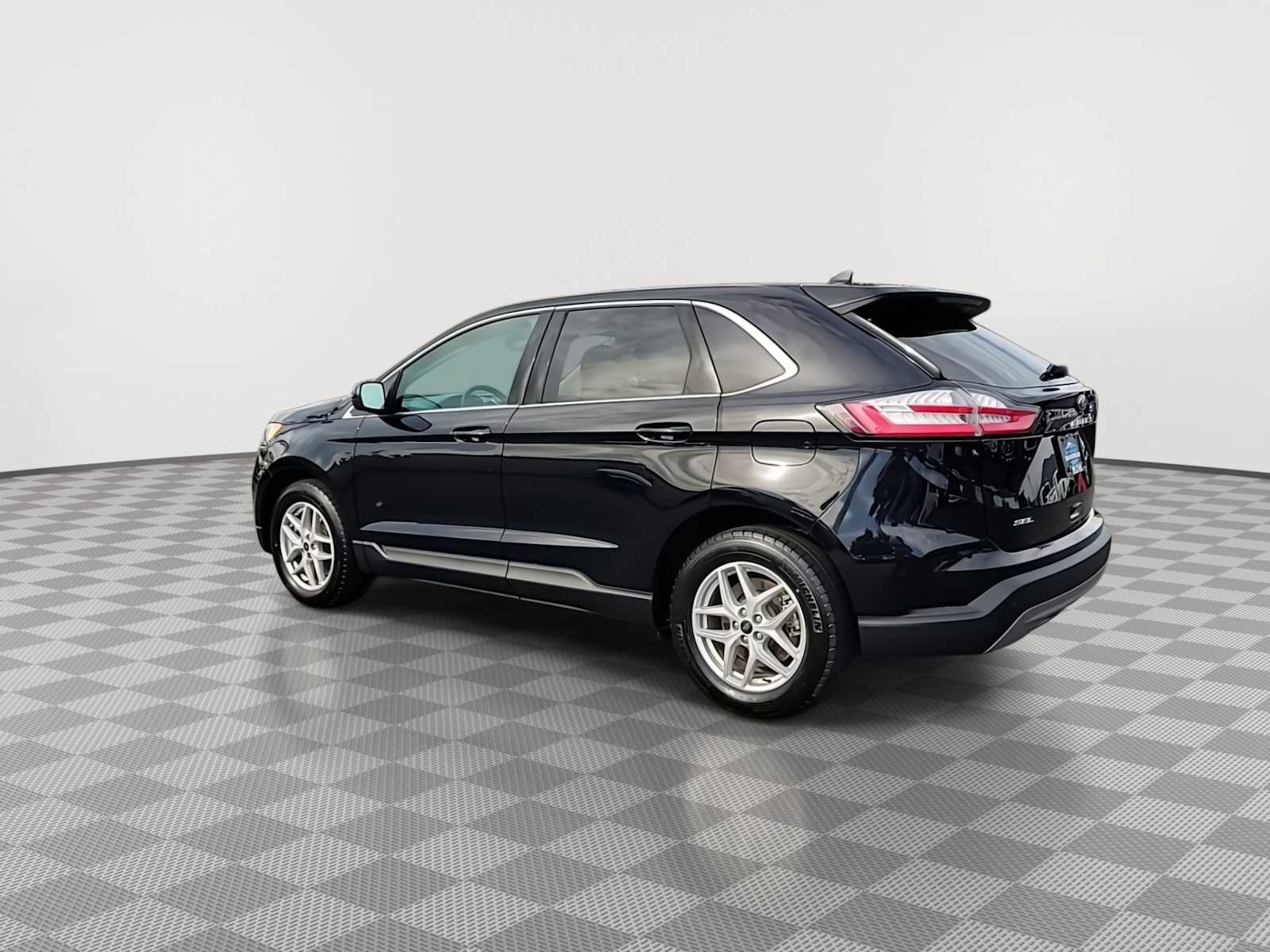 Thumbnail: 2024 Ford Edge - 6