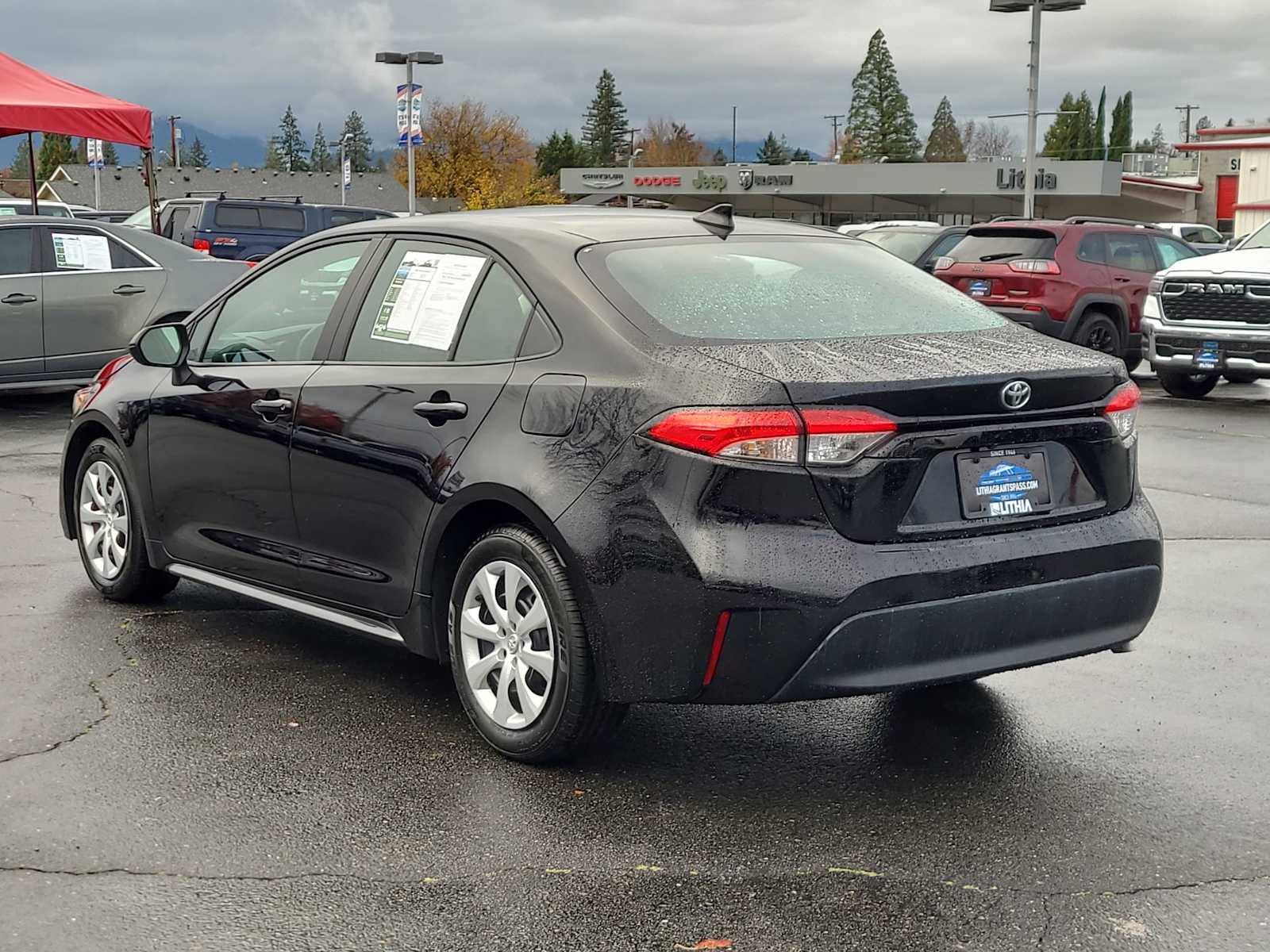 Thumbnail: 2024 Toyota Corolla - 12