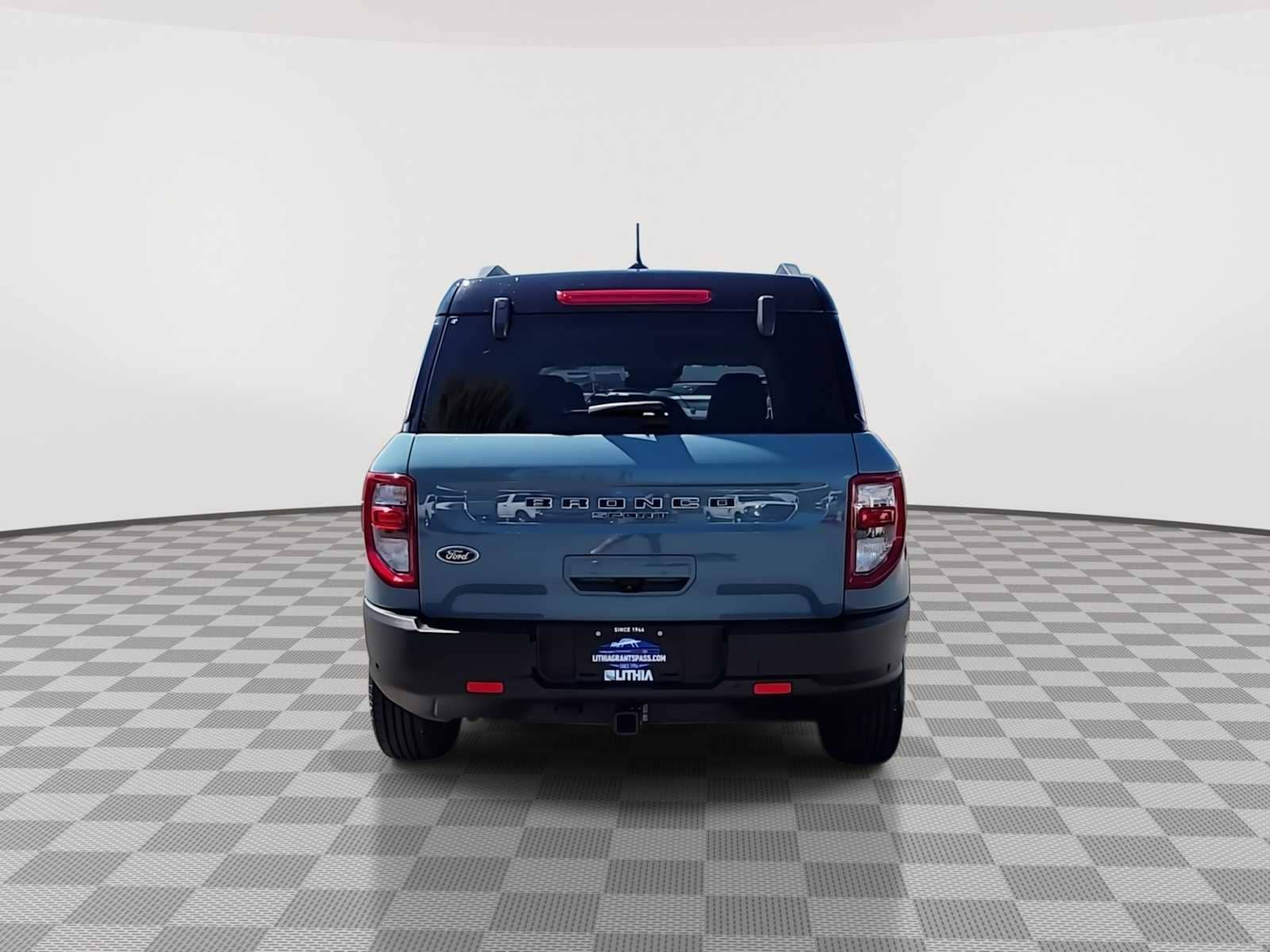 Thumbnail: 2022 Ford Bronco Sport - 7