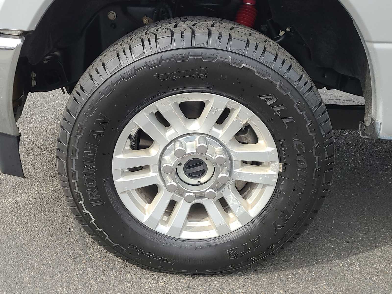 Thumbnail: 2019 Ford Econoline - 16