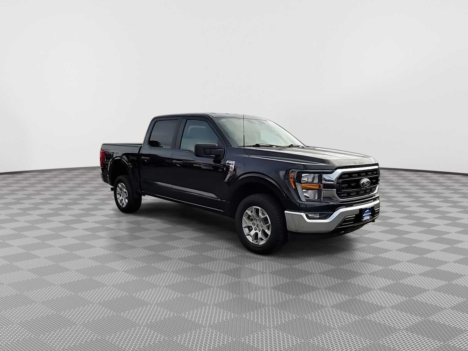 Thumbnail: 2023 Ford F-150 - 2