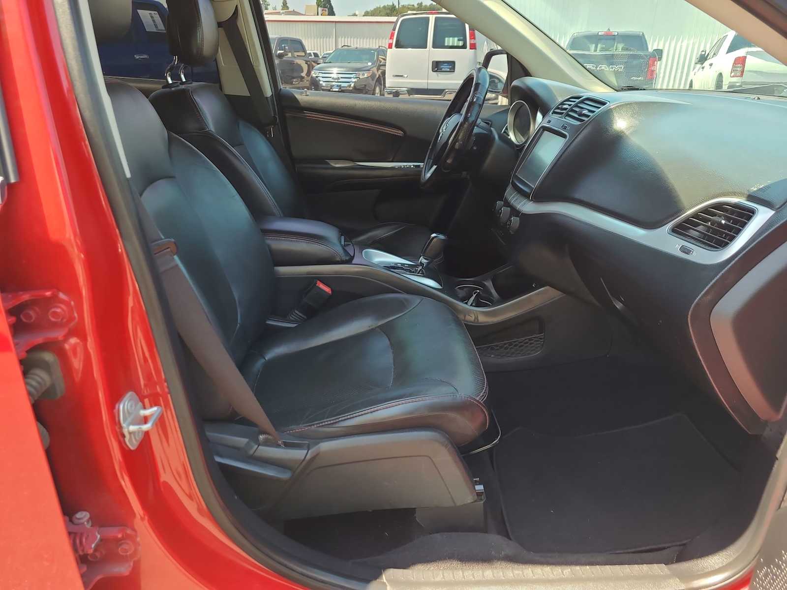 Thumbnail: 2019 Dodge Journey - 22