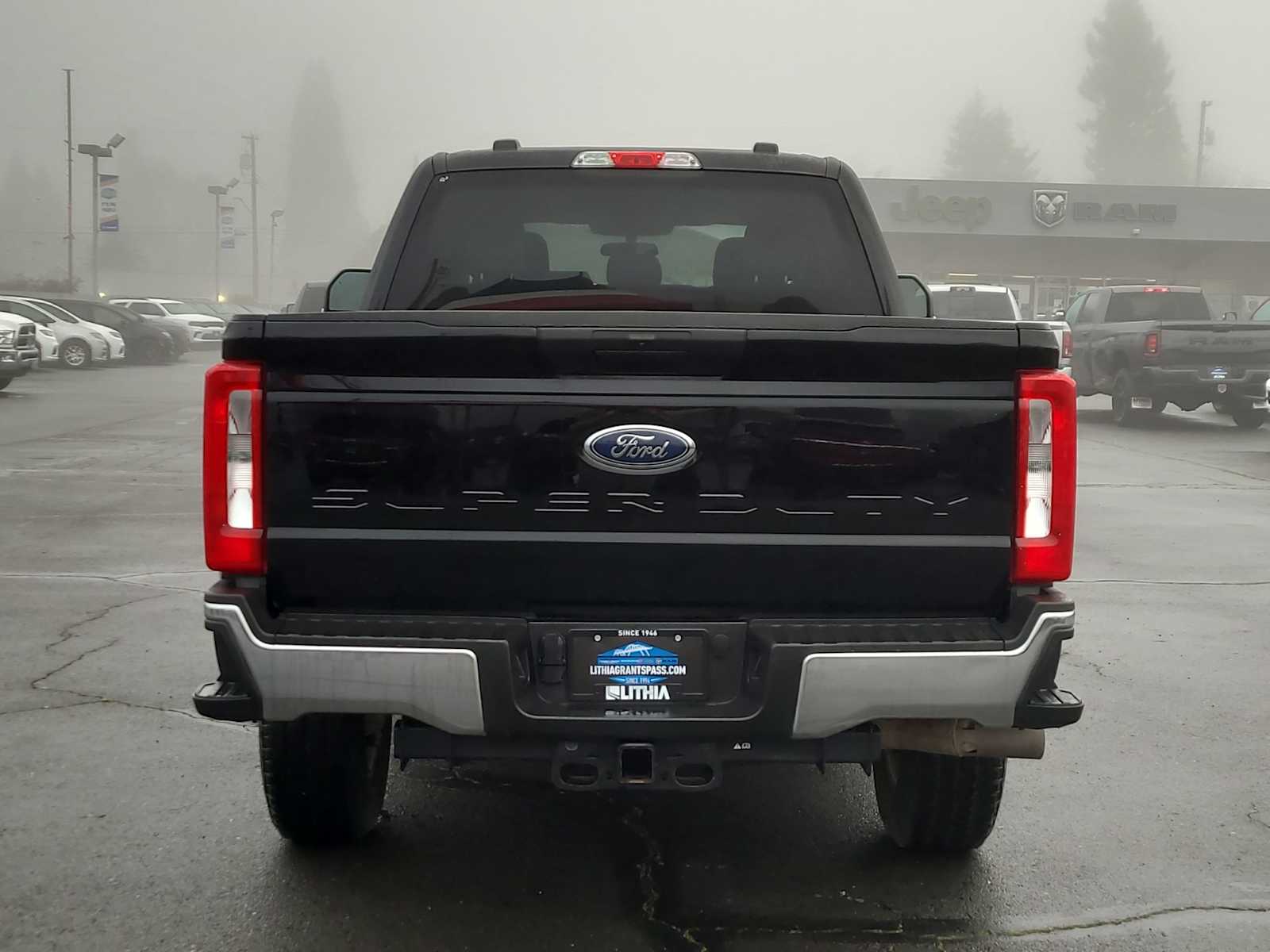 Thumbnail: 2025 Ford Econoline - 13