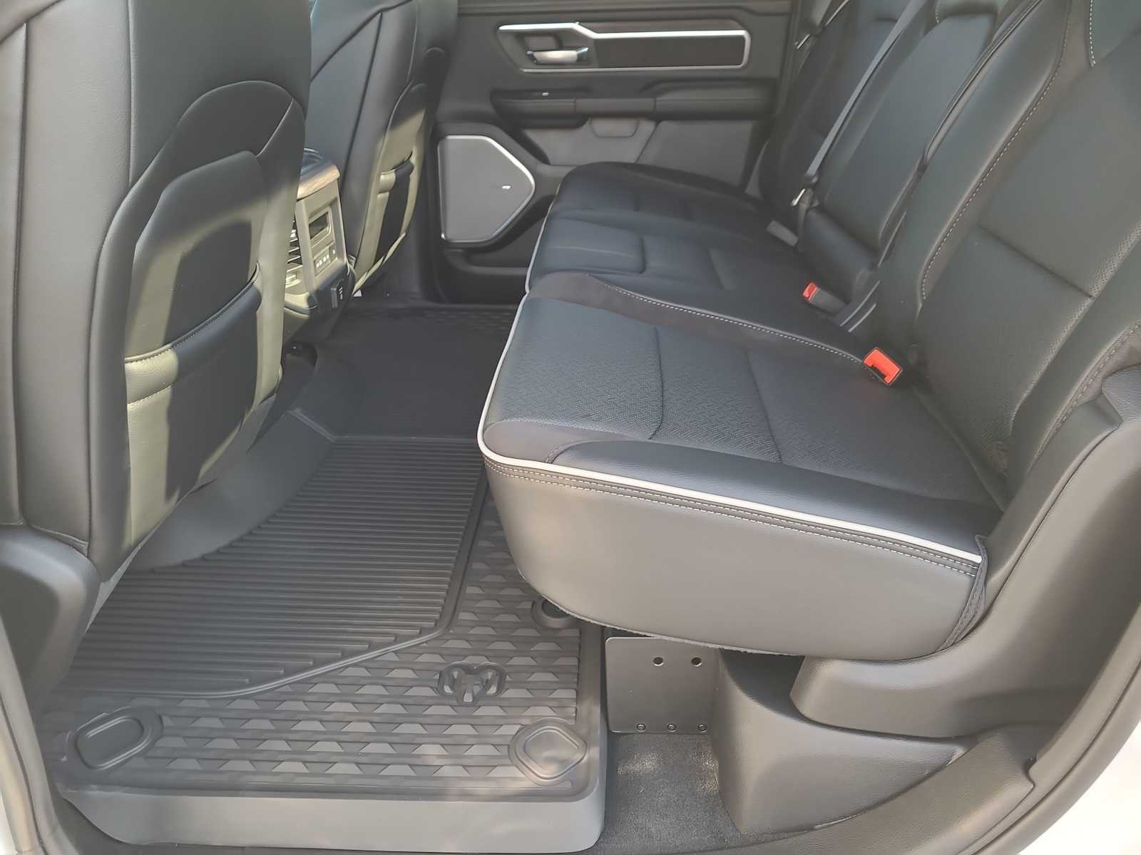 Thumbnail: 2026 RAM 1500 - 21
