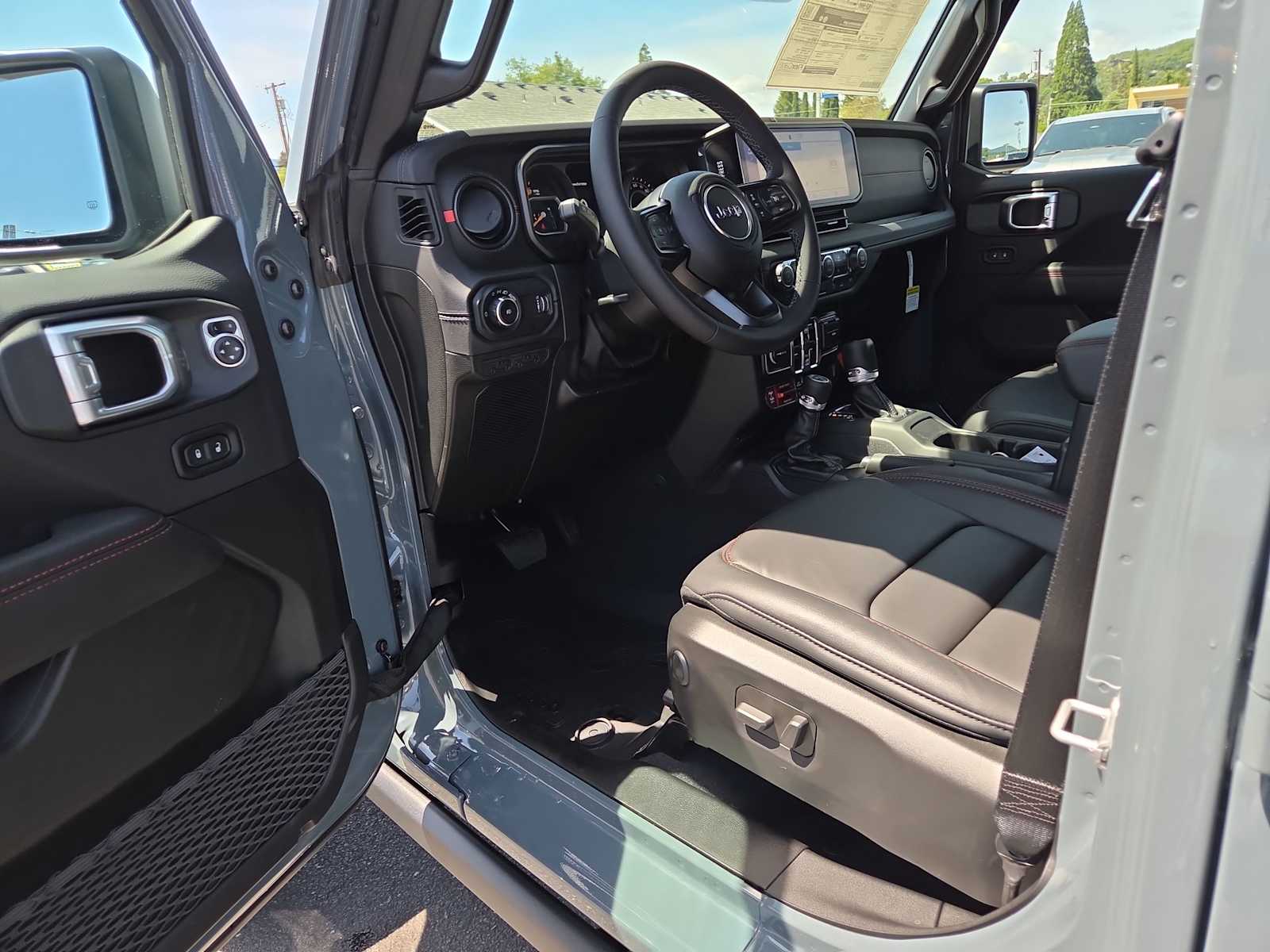 Thumbnail: 2026 Jeep Wrangler - 10