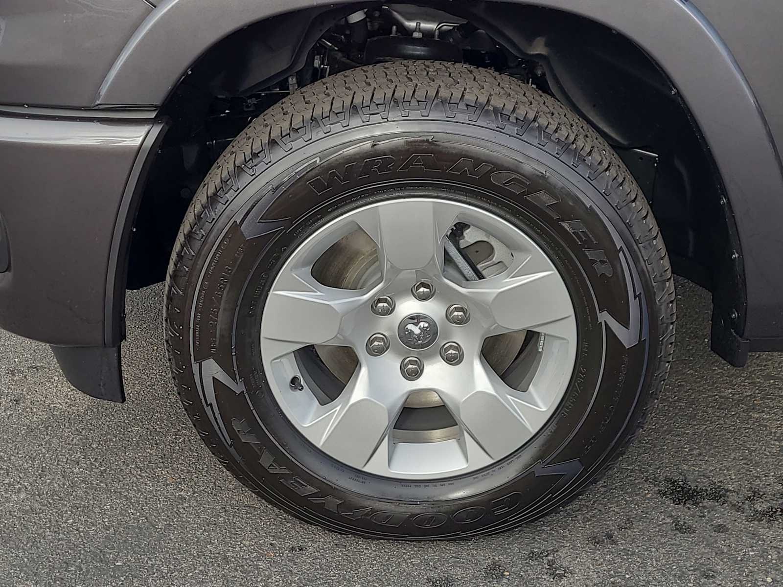 Thumbnail: 2026 RAM 1500 - 16