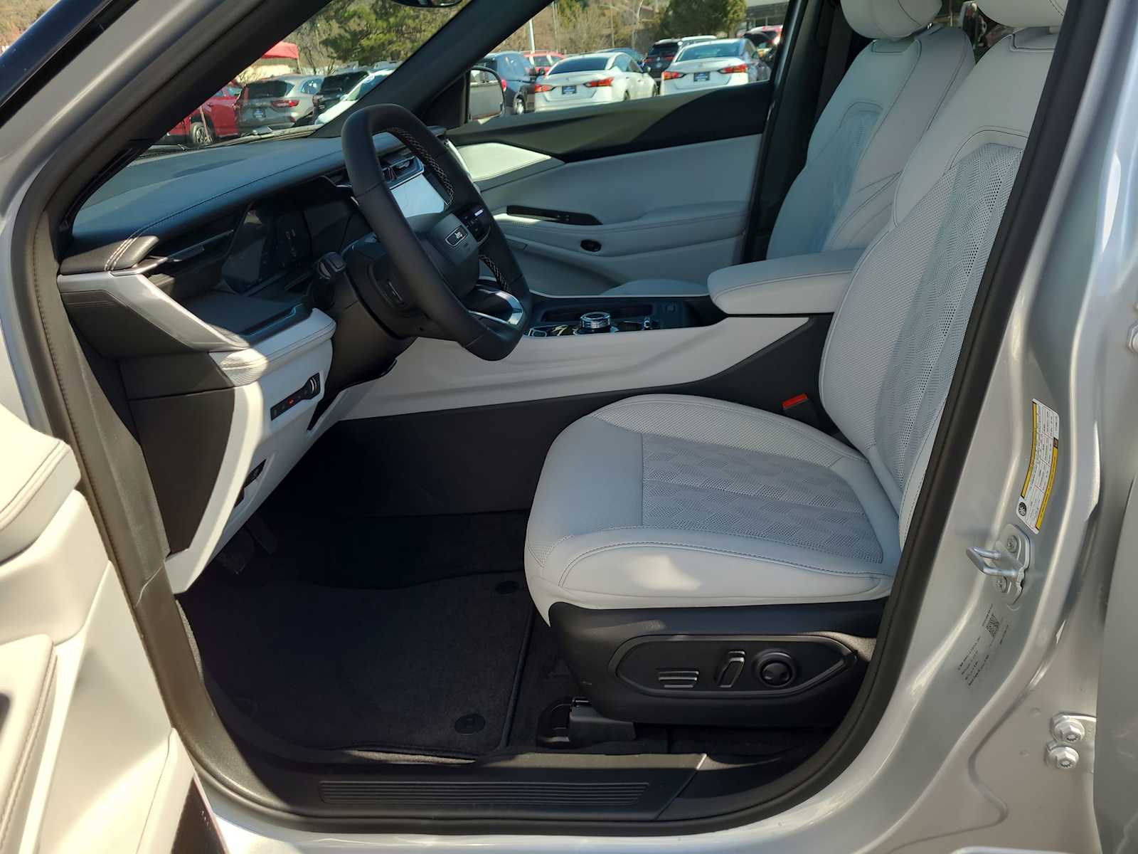 Thumbnail: 2026 Jeep Cherokee - 19