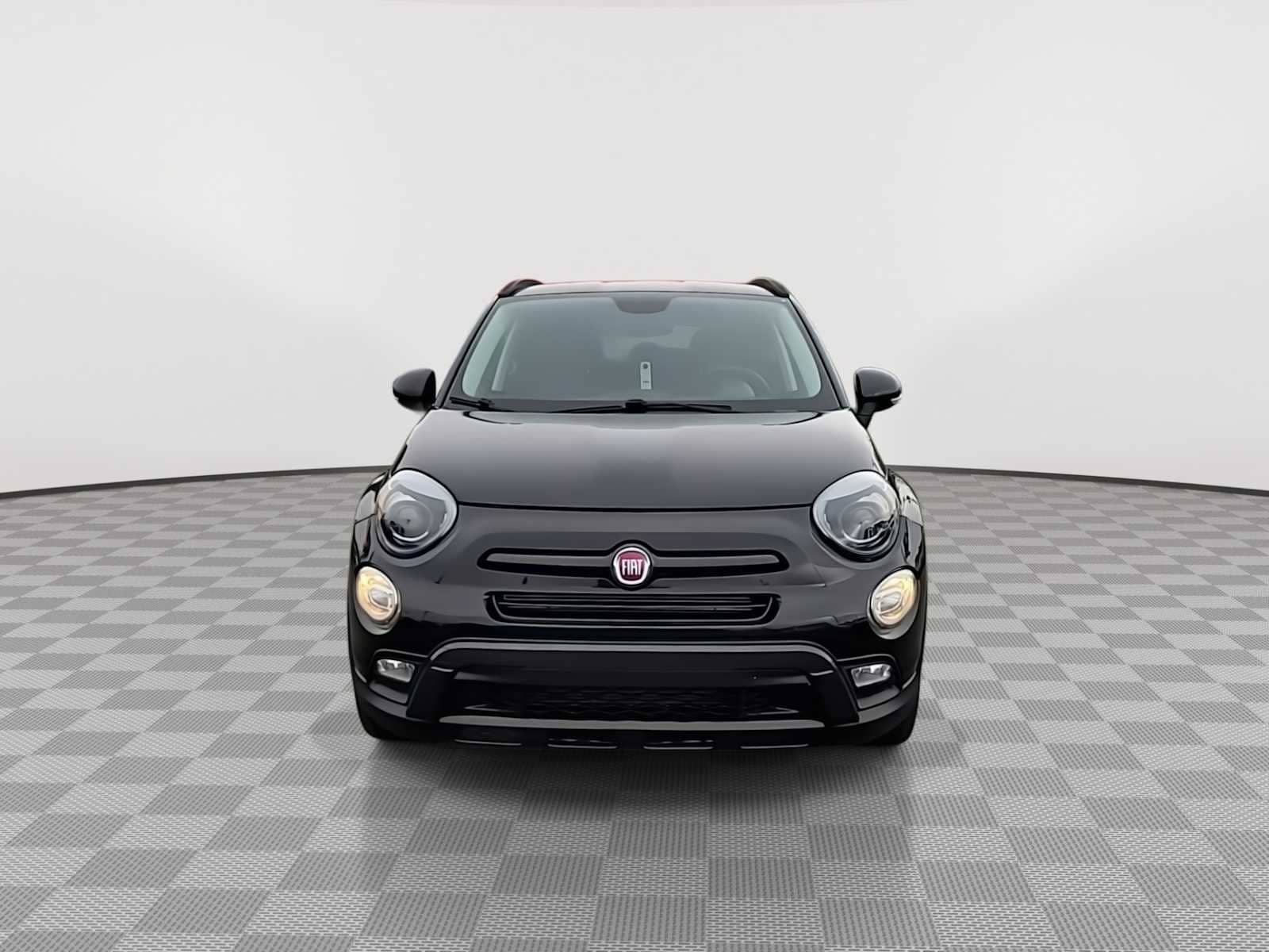 Thumbnail: 2017 Fiat 500X - 3
