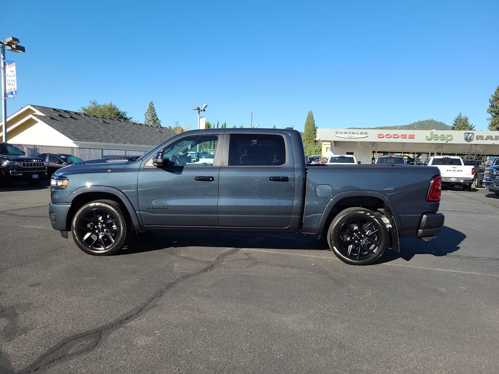 Thumbnail: 2026 RAM 1500 - 11