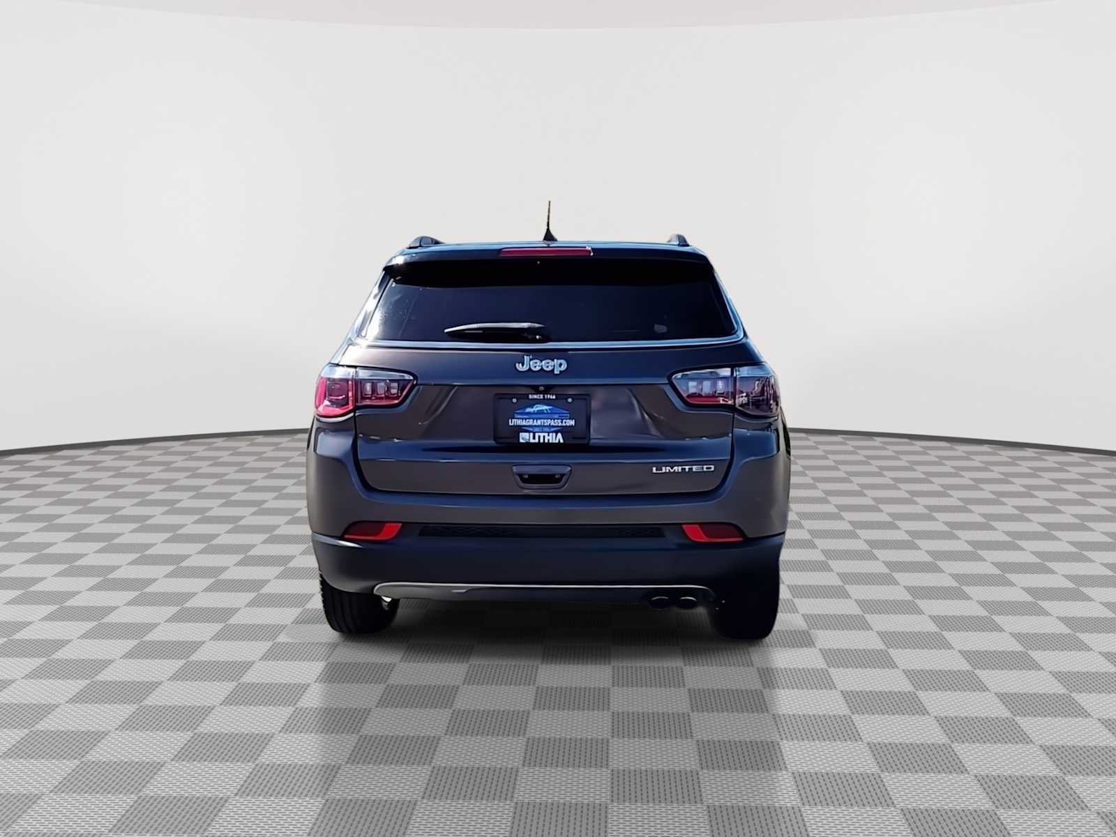 Thumbnail: 2019 Jeep Compass - 7
