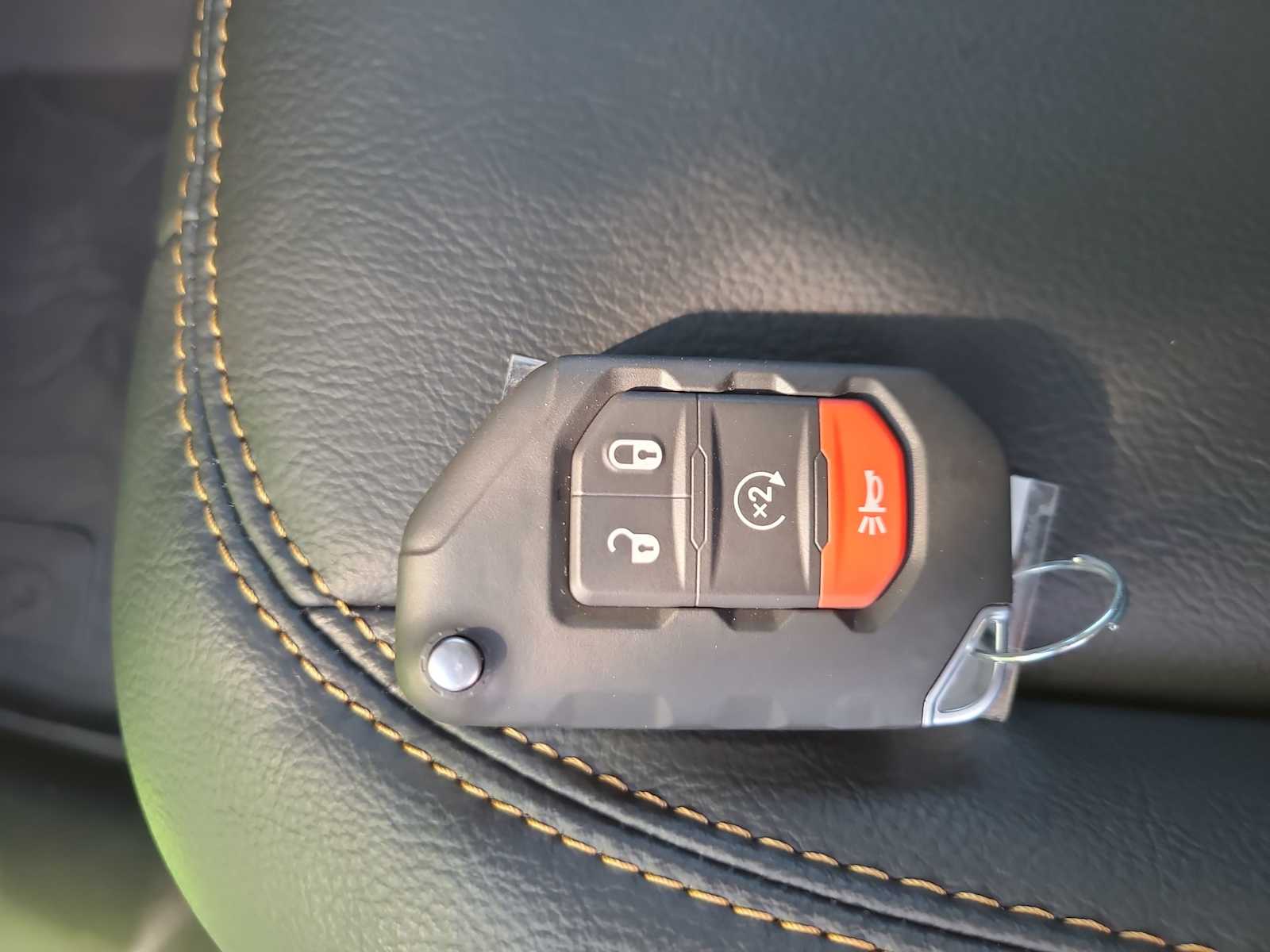 Thumbnail: 2025 Jeep Gladiator - 28