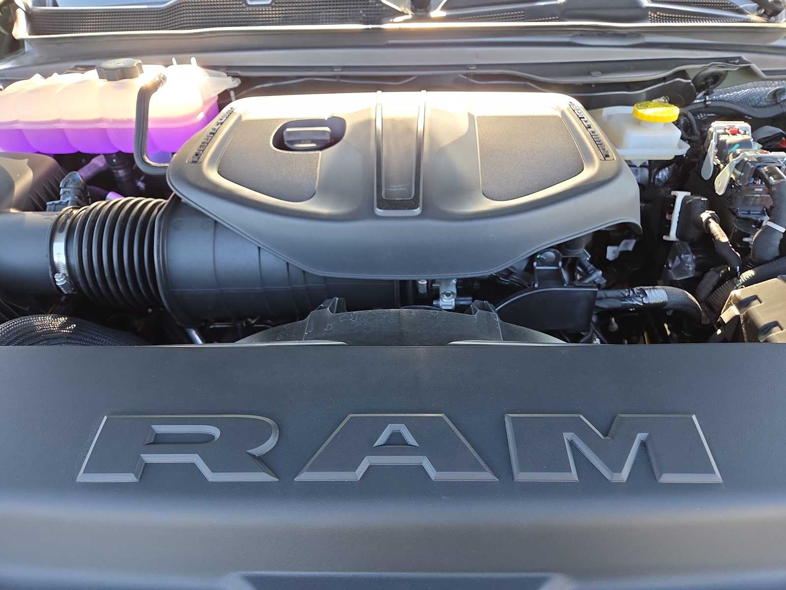 Thumbnail: 2026 RAM 1500 - 17