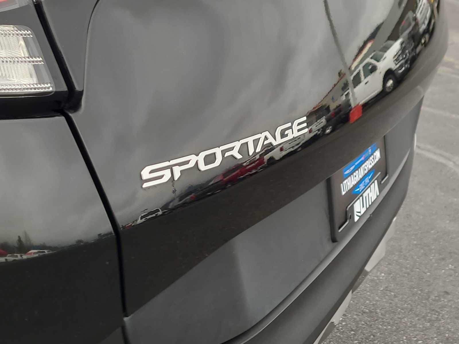 Thumbnail: 2023 Kia Sportage - 15