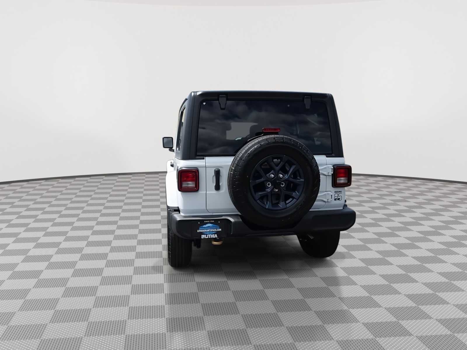 Thumbnail: 2026 Jeep Wrangler - 7