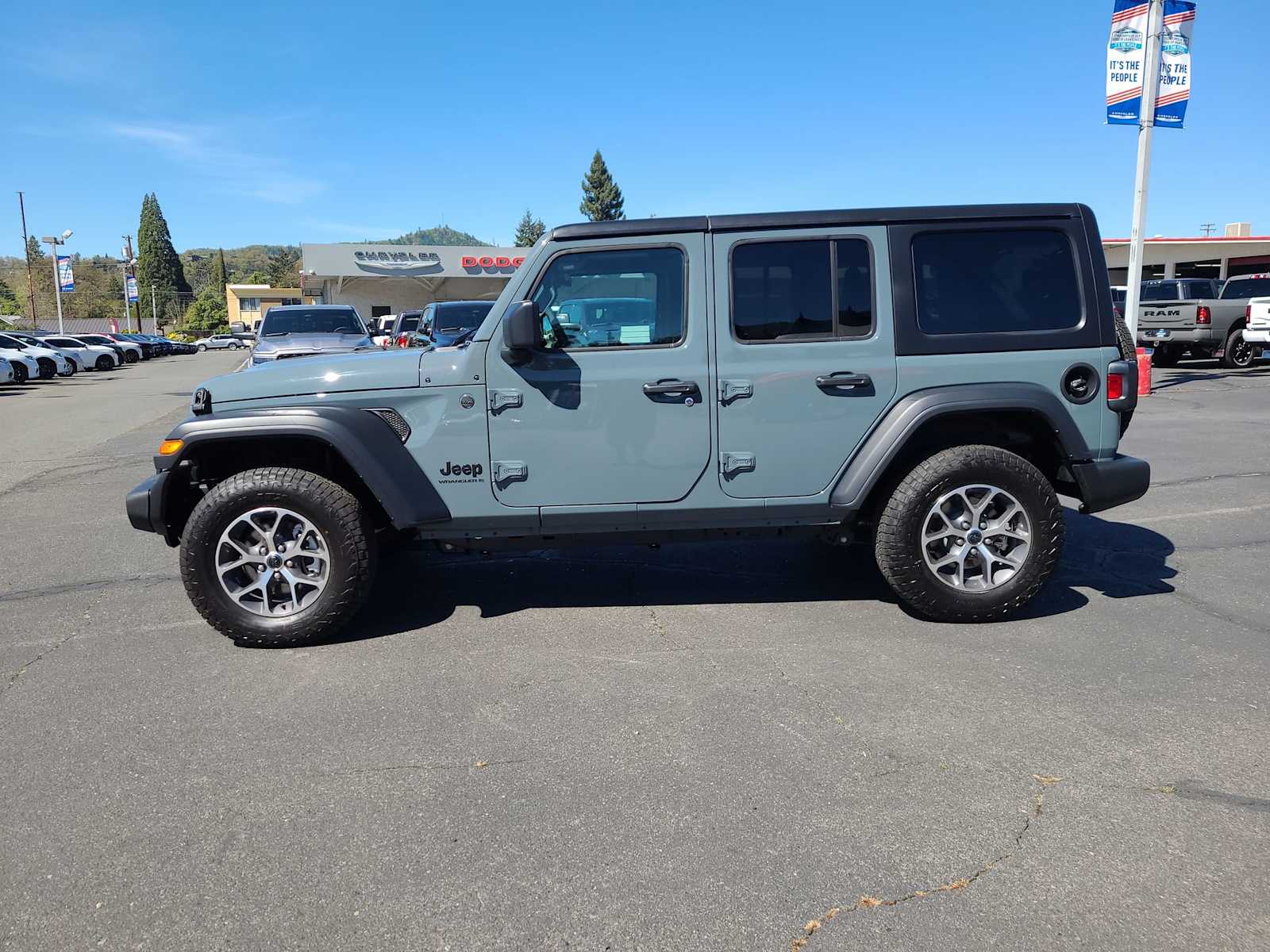 Thumbnail: 2026 Jeep Wrangler - 11