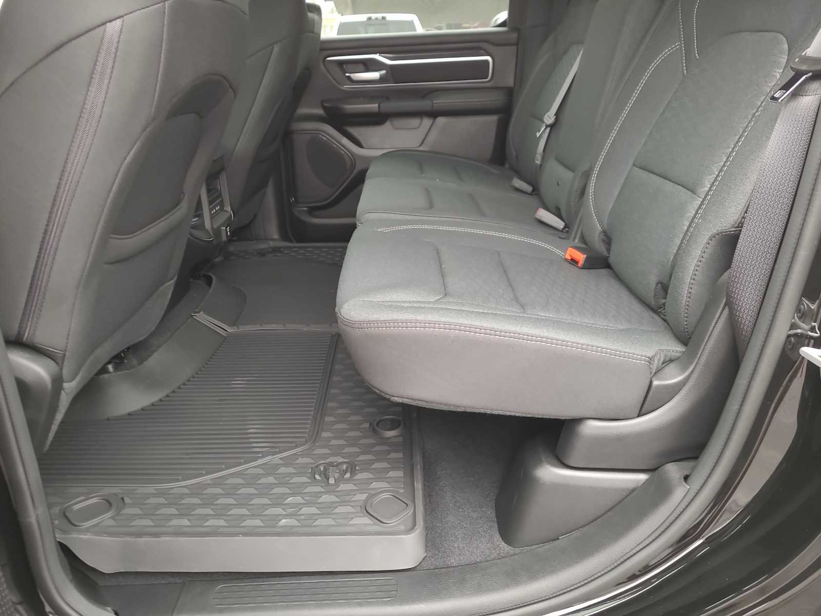 Thumbnail: 2026 RAM 1500 - 21