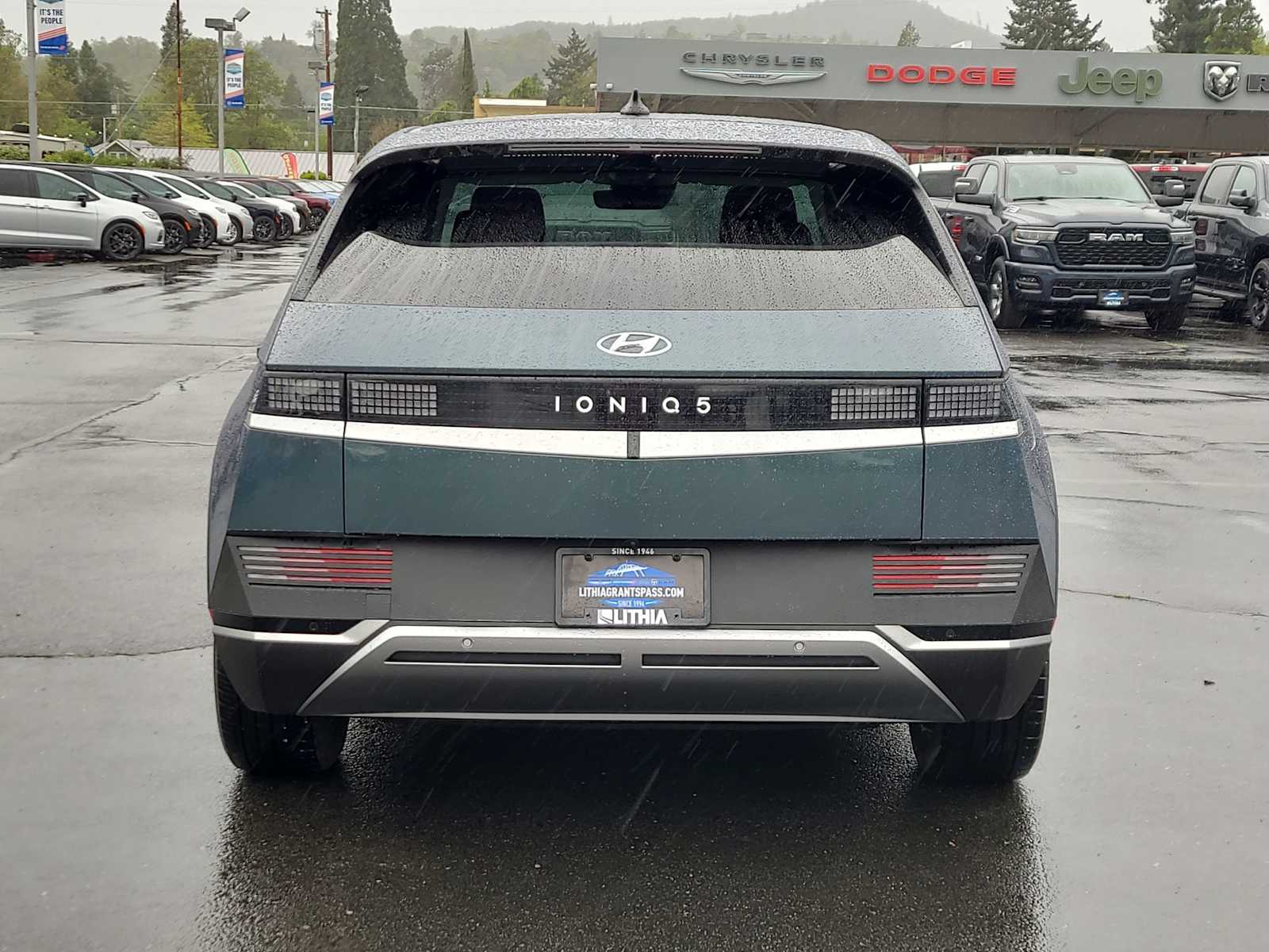 Thumbnail: 2024 Hyundai Ioniq 5 - 13