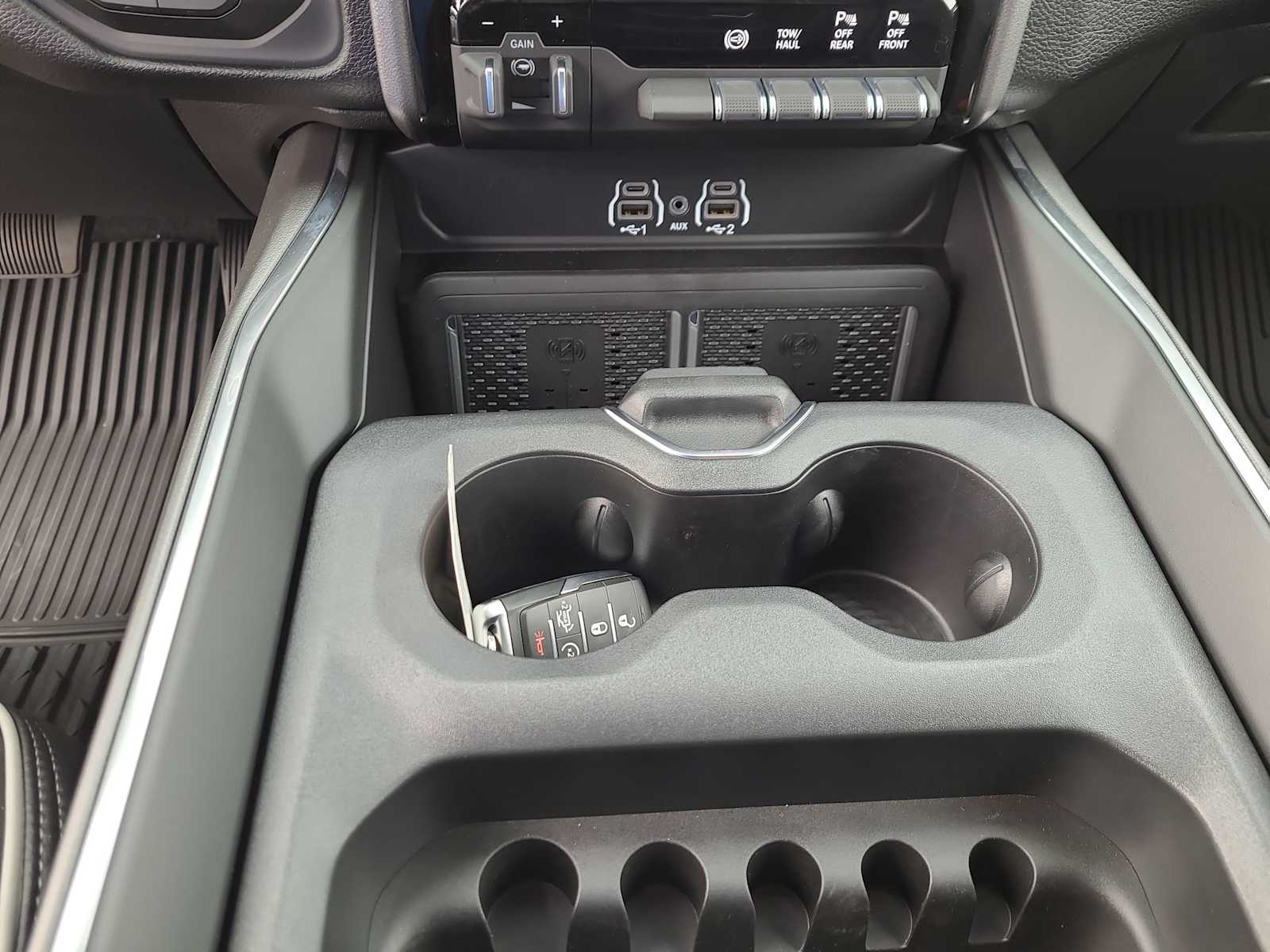 Thumbnail: 2026 RAM 3500 - 25