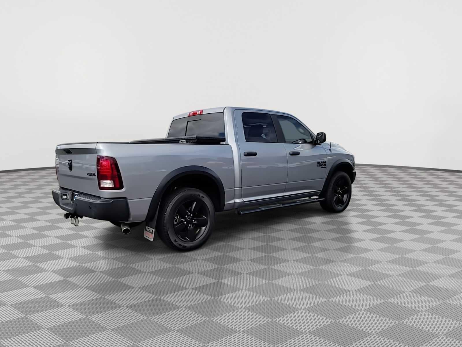 Thumbnail: 2020 RAM 1500 Classic - 8