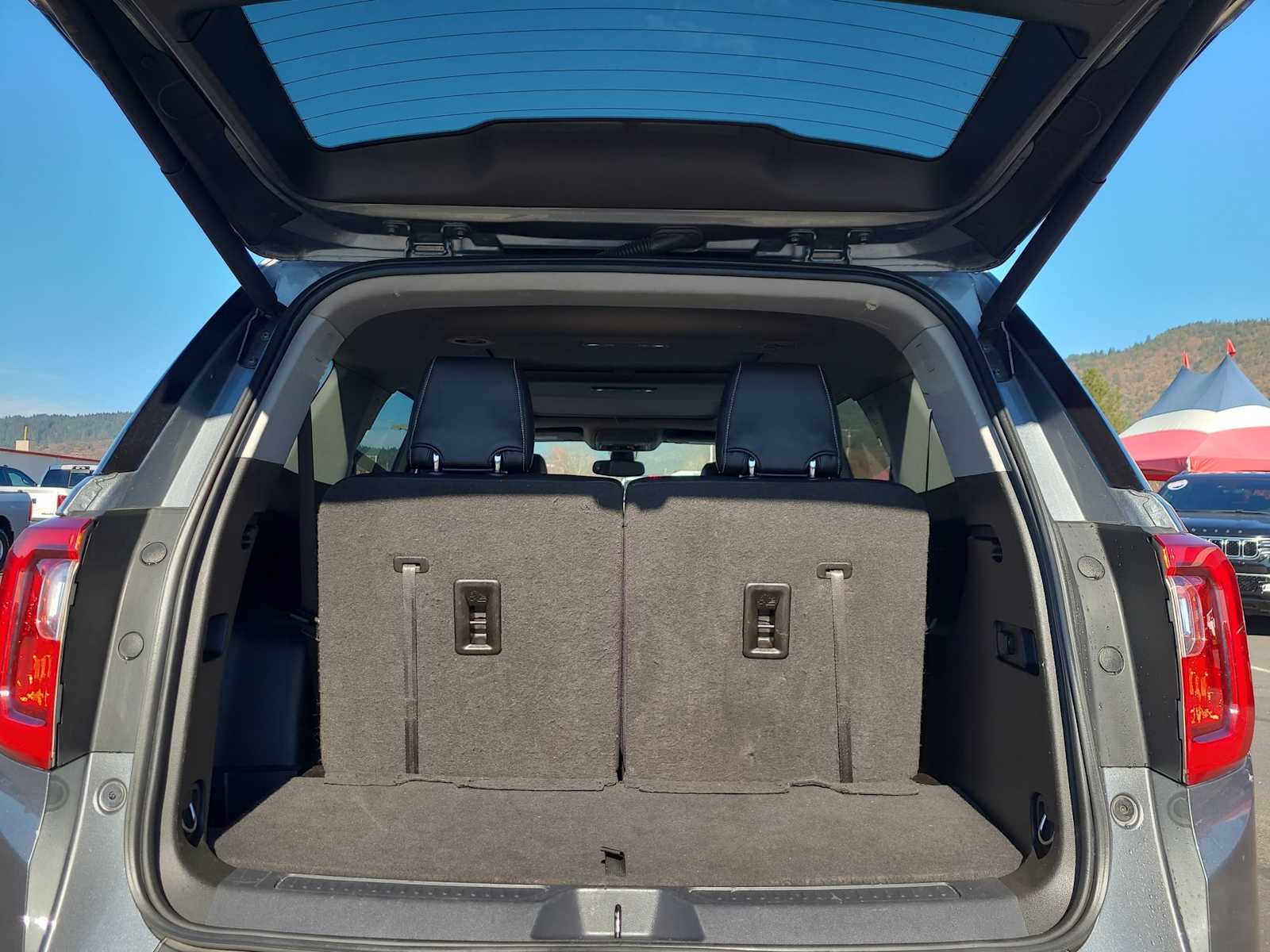 Thumbnail: 2021 GMC Acadia - 27