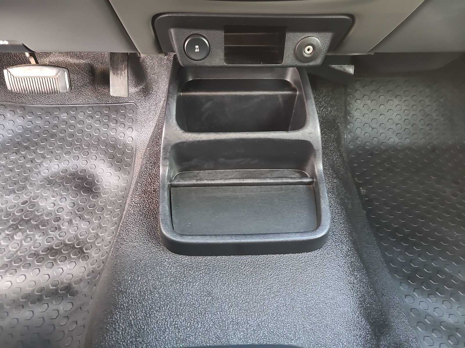 Thumbnail: 2010 Ford Ranger - 25