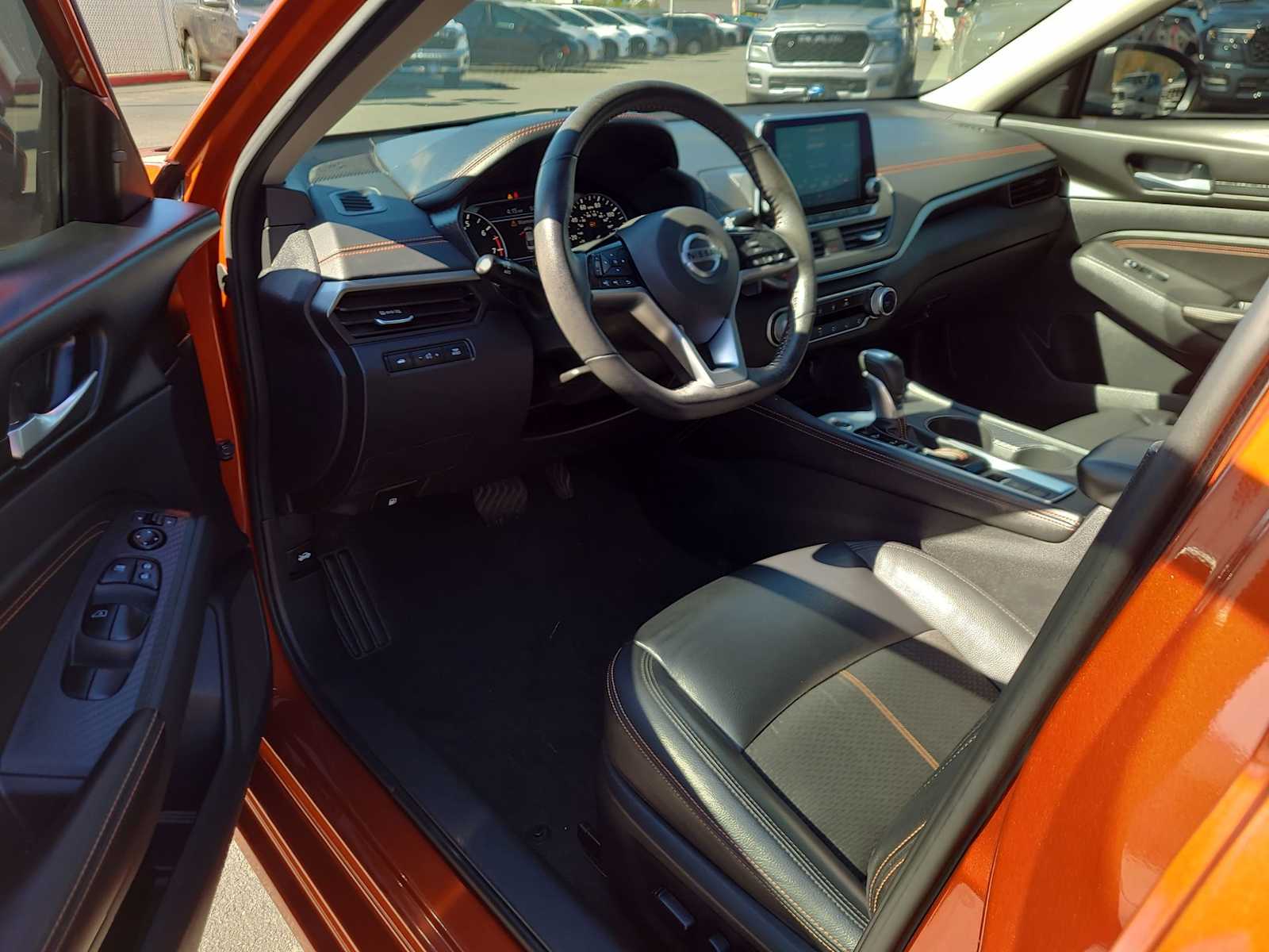 Thumbnail: 2021 Nissan Altima - 10