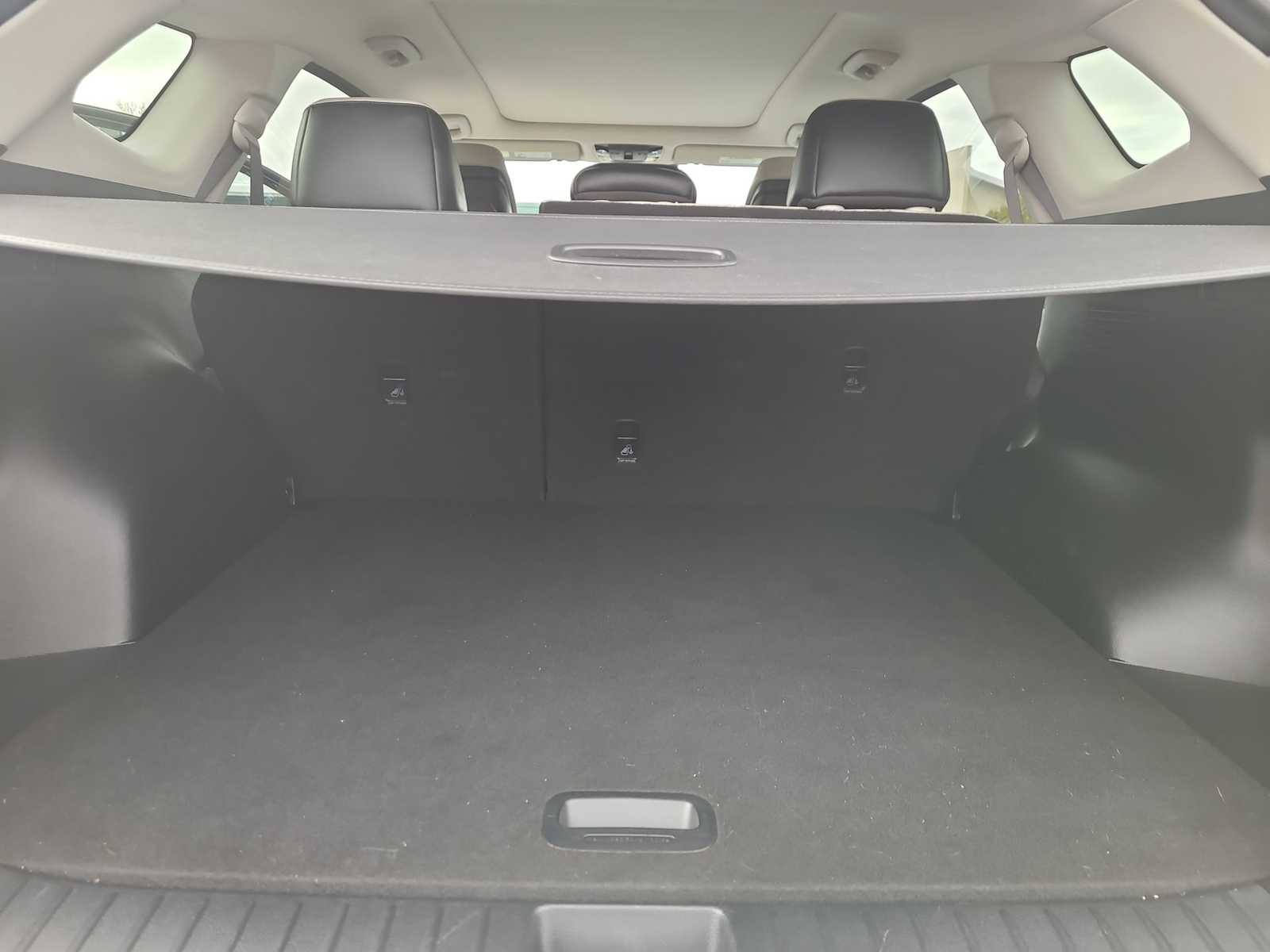 Thumbnail: 2023 Kia Sportage - 27