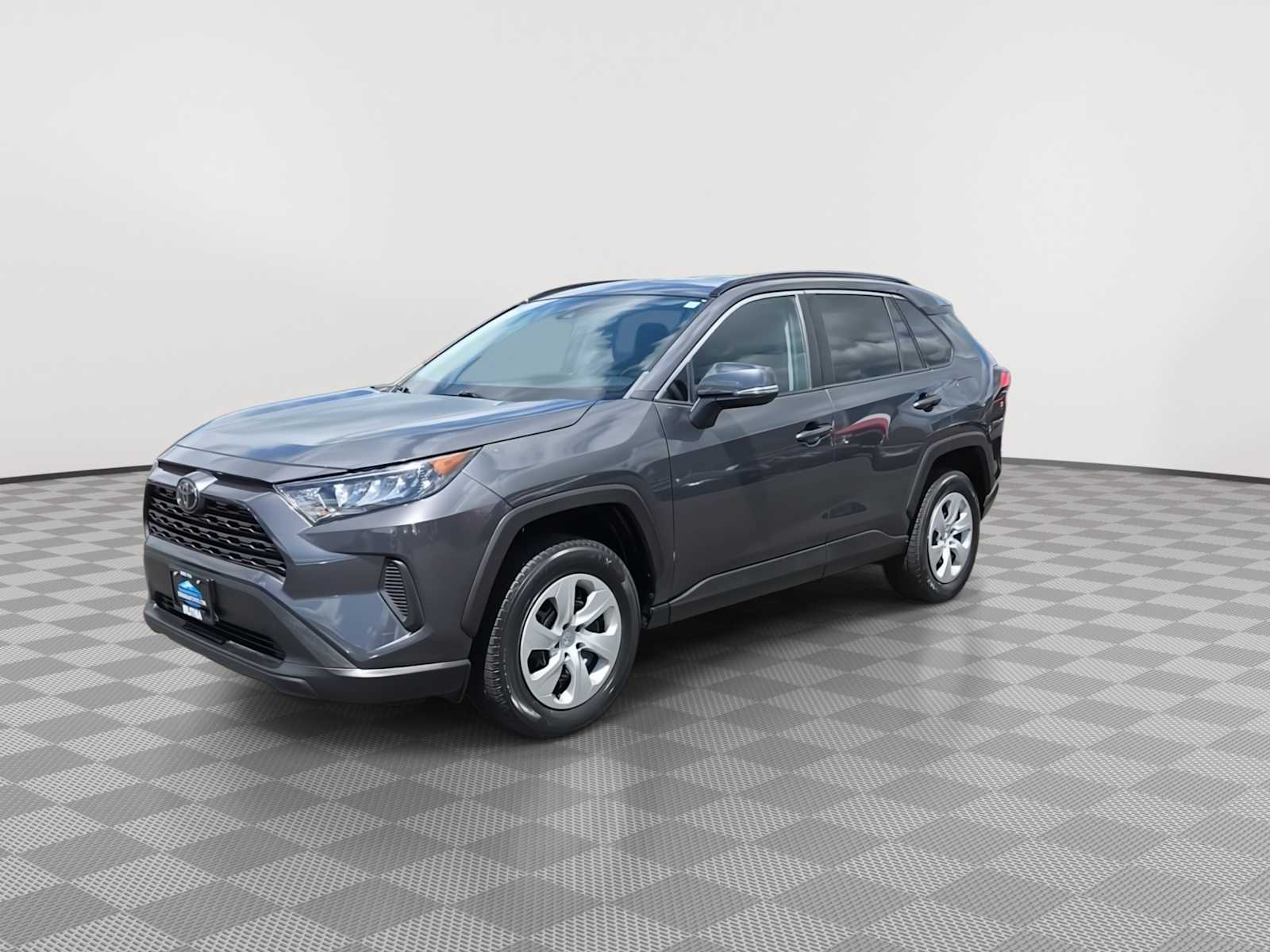 Thumbnail: 2019 Toyota RAV4 - 4