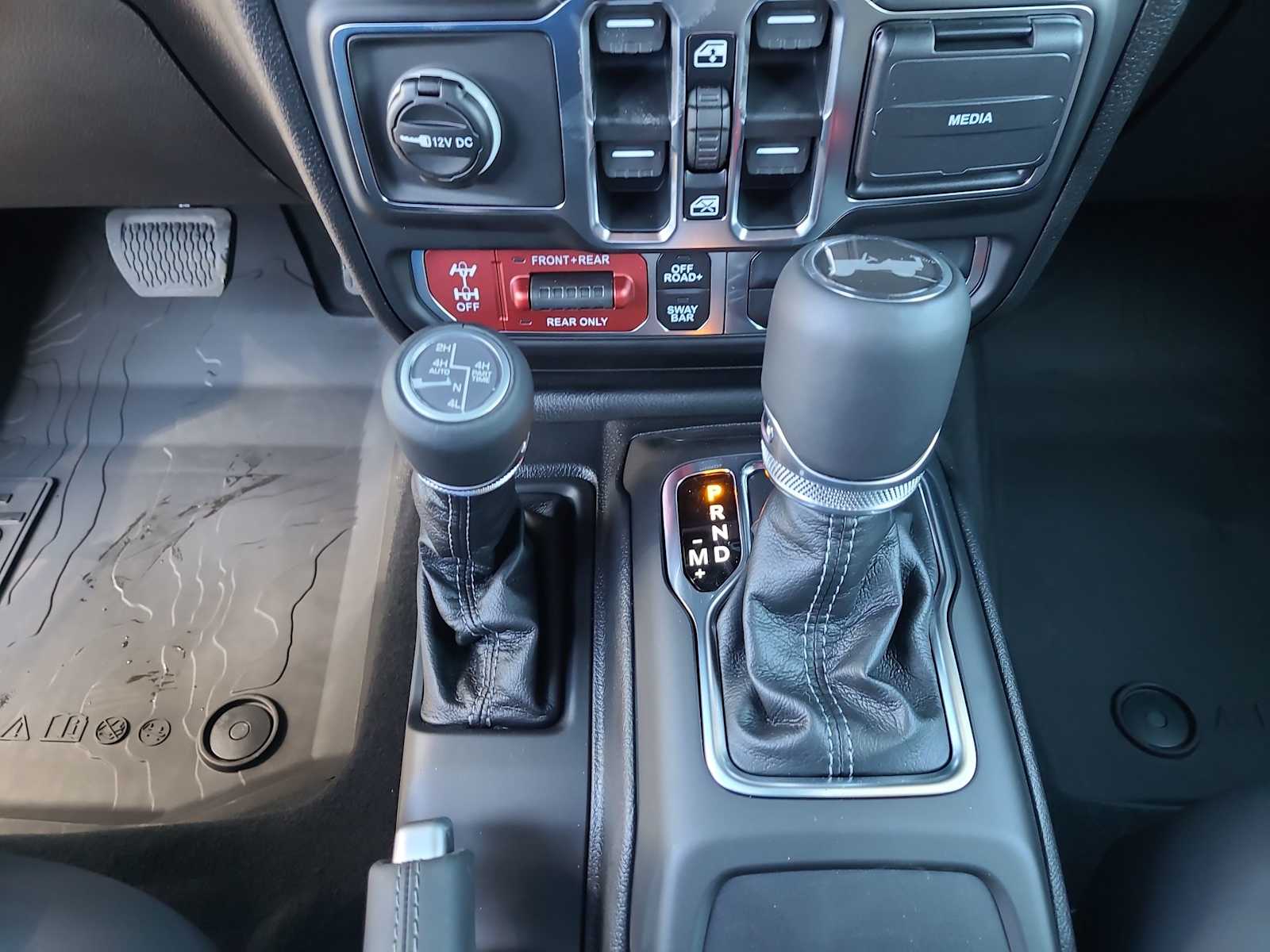 Thumbnail: 2026 Jeep Wrangler - 25
