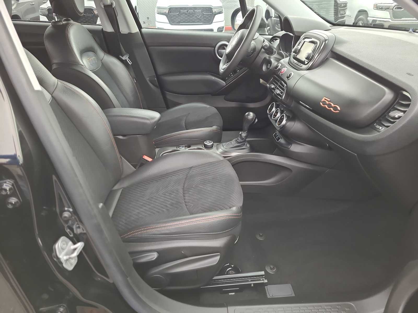 Thumbnail: 2017 Fiat 500X - 22