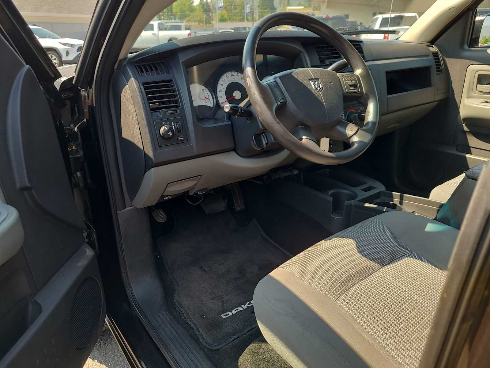 Thumbnail: 2011 RAM Dakota - 10