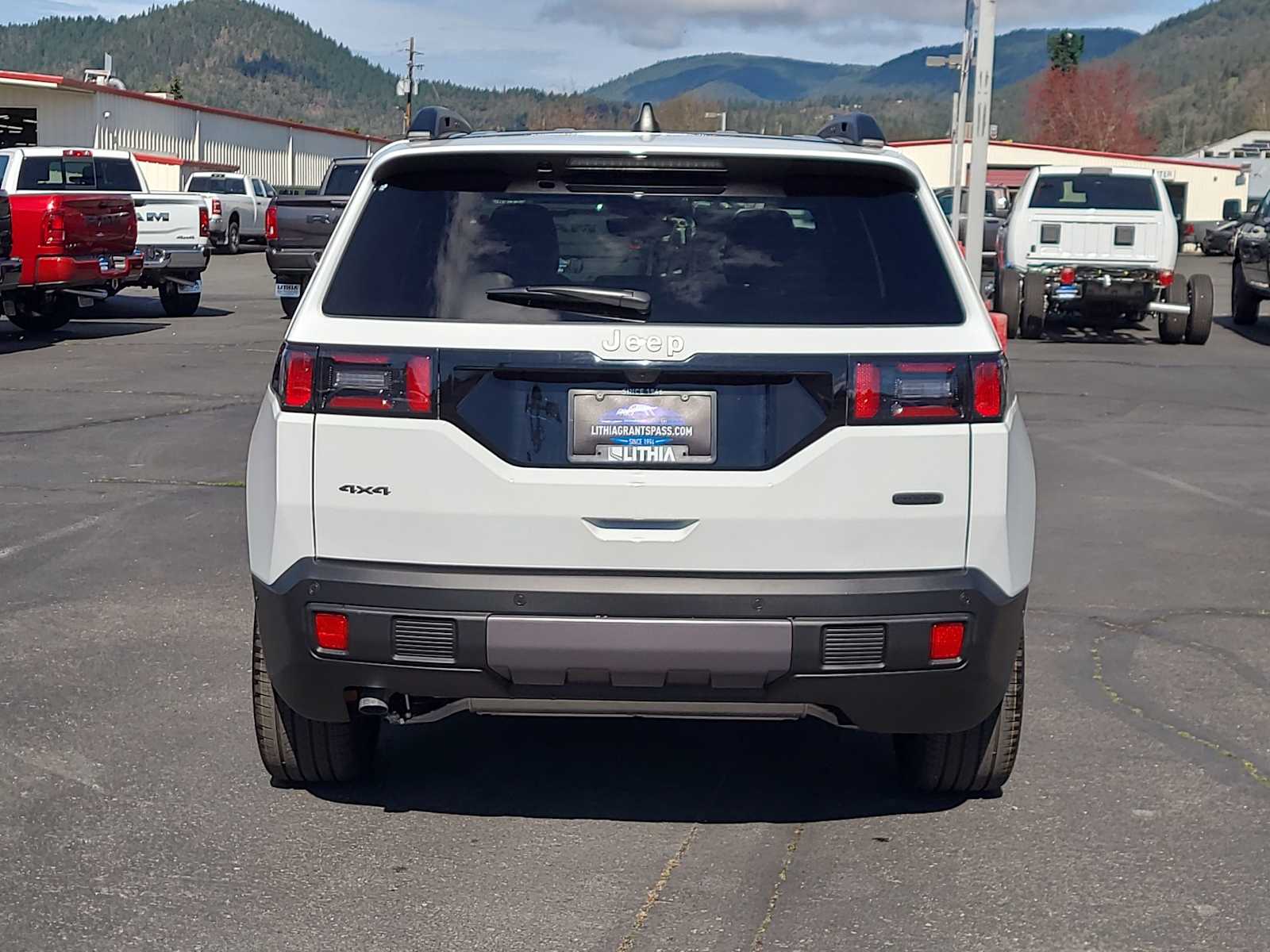 Thumbnail: 2026 Jeep Cherokee - 13