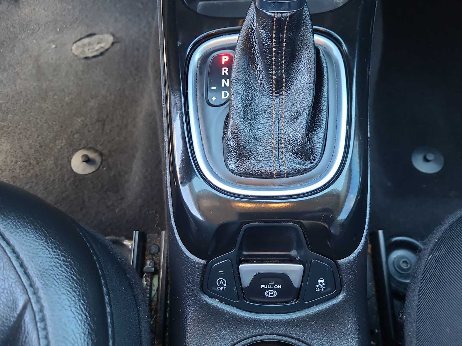 Thumbnail: 2019 Jeep Compass - 25
