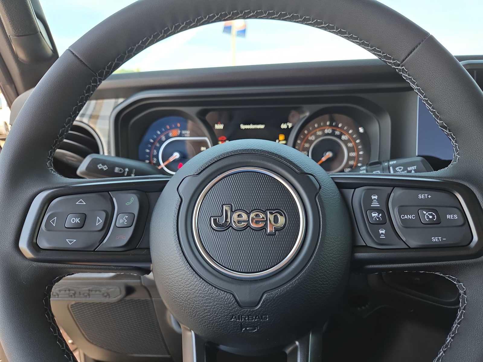 Thumbnail: 2026 Jeep Wrangler - 23