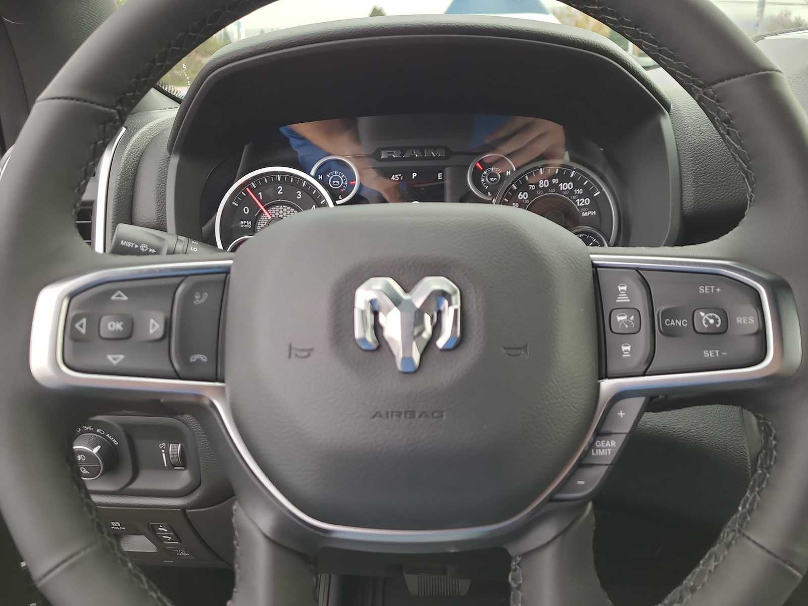 Thumbnail: 2026 RAM 1500 - 23