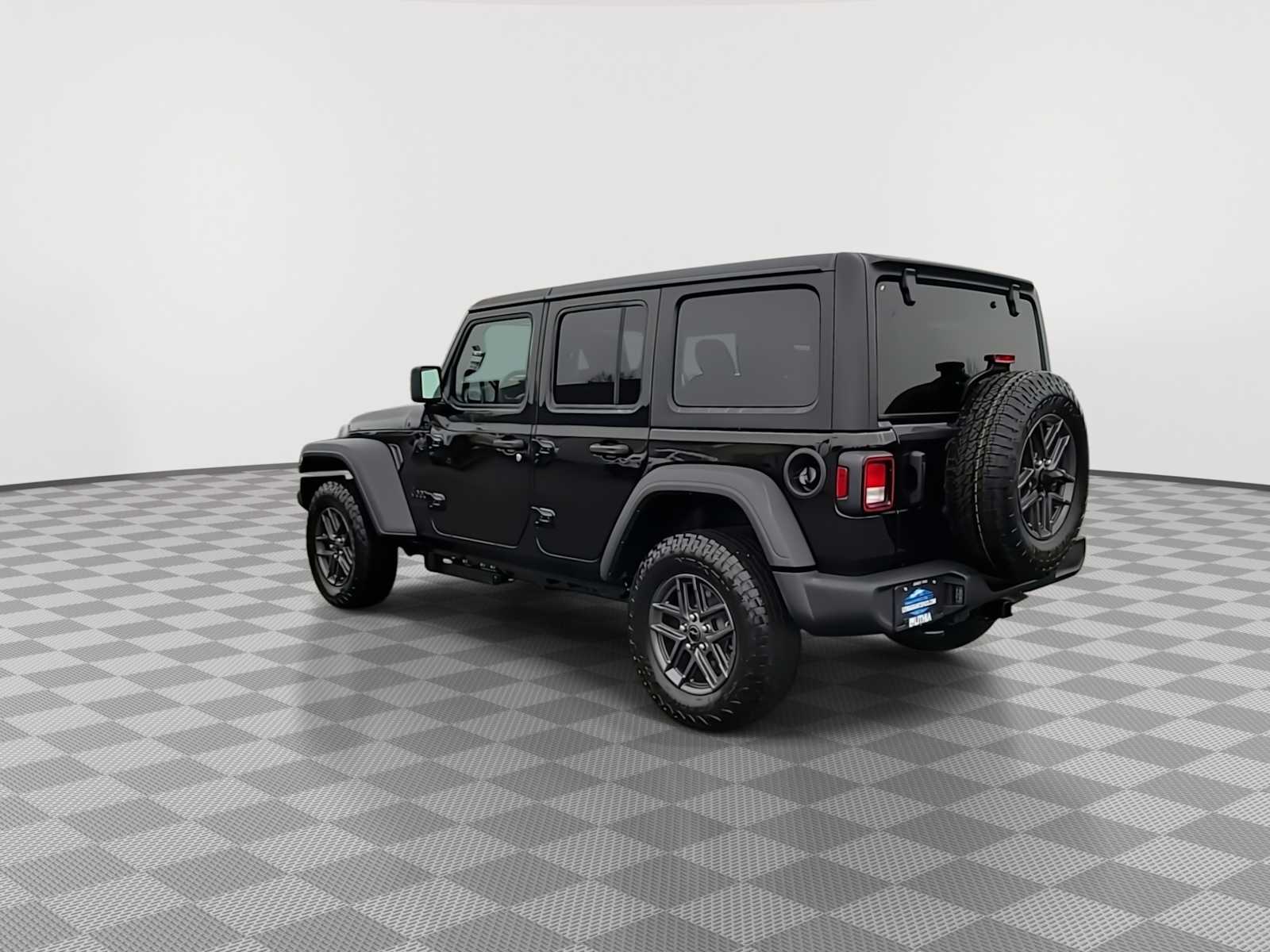 Thumbnail: 2026 Jeep Wrangler - 6