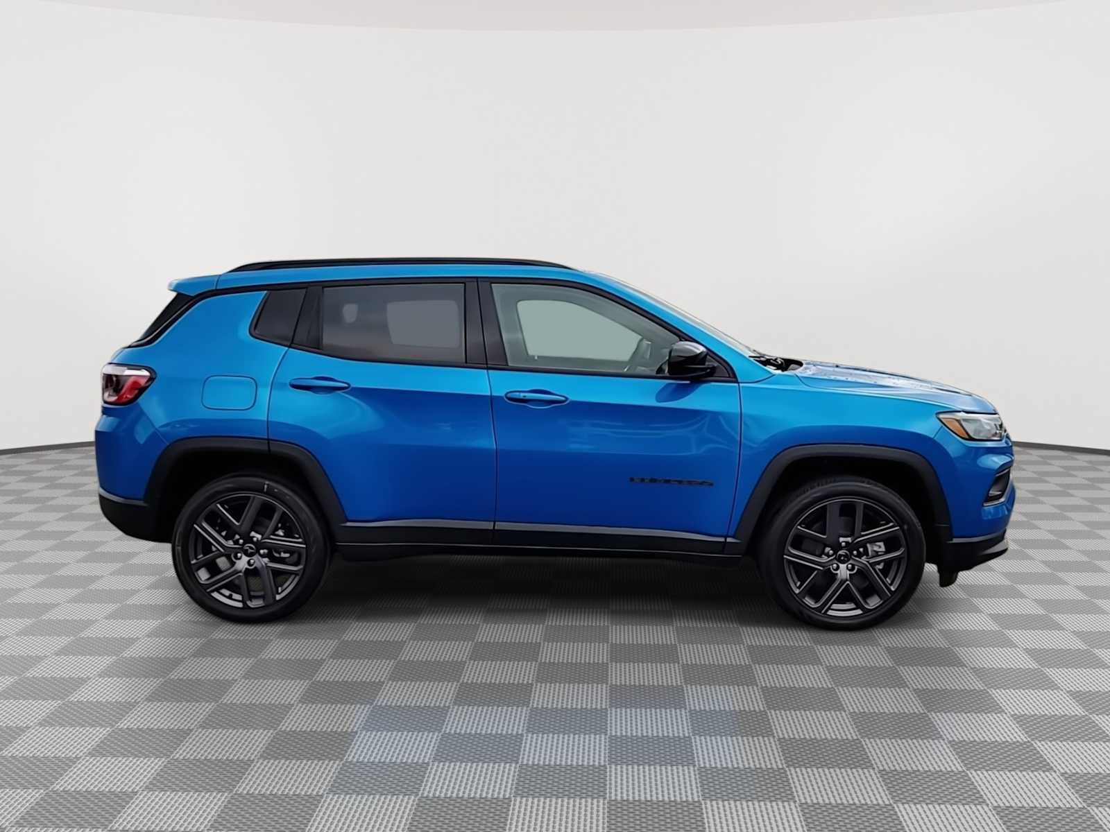 Thumbnail: 2026 Jeep Compass - 9