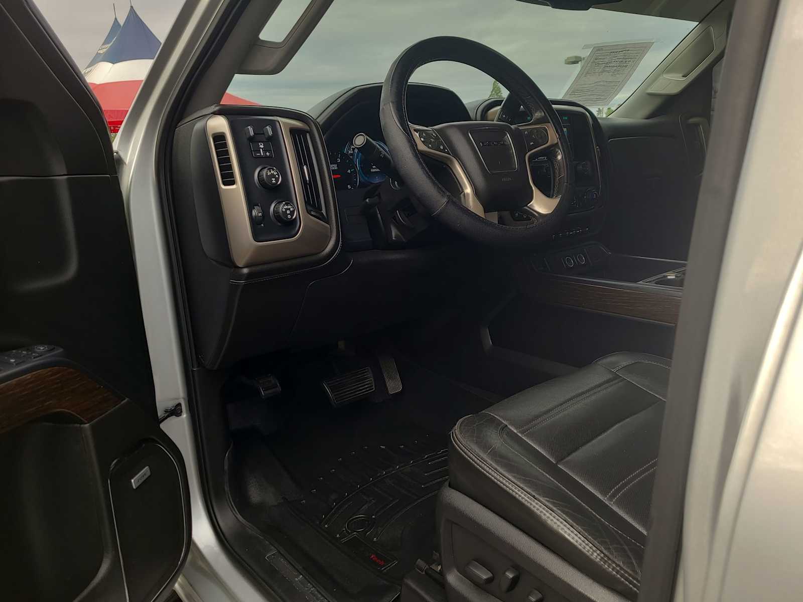Thumbnail: 2018 GMC Sierra 3500 - 10